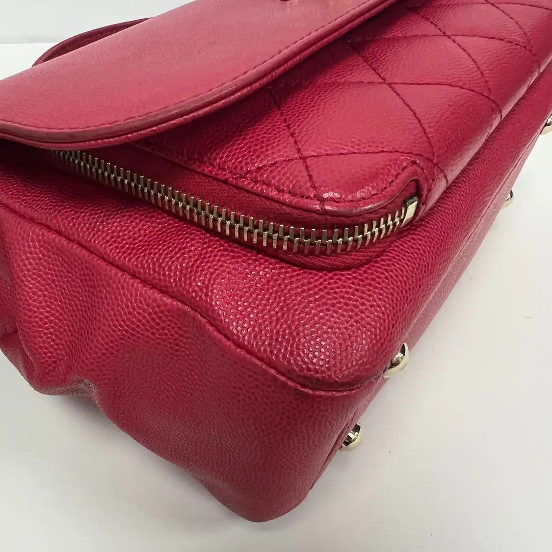 Chanel CHANEL BUSINESS AFFINITY Medium red pebbled cowhide leather quilted shoulder bag Size ONE SIZE - 3 Thumbnail