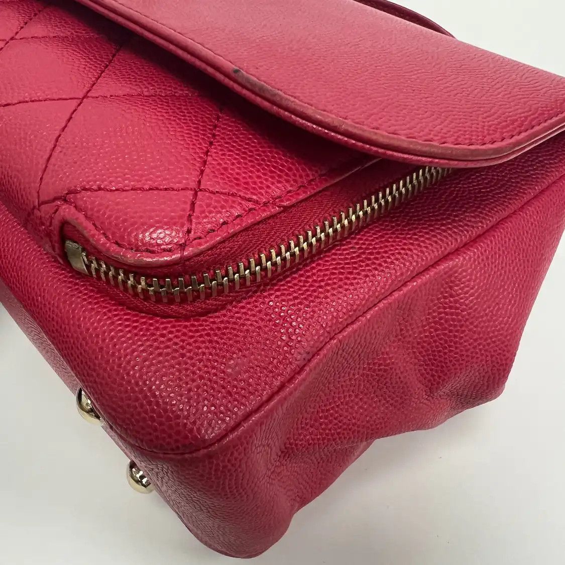 Chanel CHANEL BUSINESS AFFINITY Medium red pebbled cowhide leather quilted shoulder bag Size ONE SIZE - 12 Thumbnail