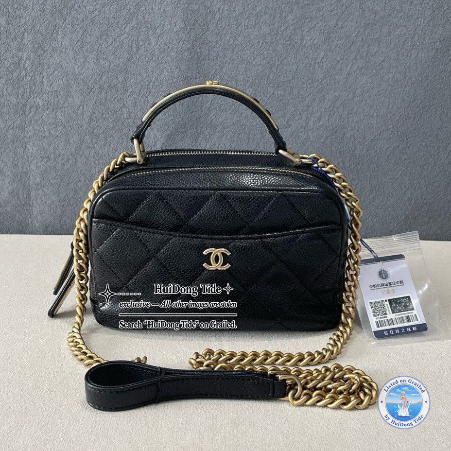 Chanel Chanel Quilted Caviar Camera Case Bag Size ONE SIZE Size ONE SIZE - 11 Thumbnail