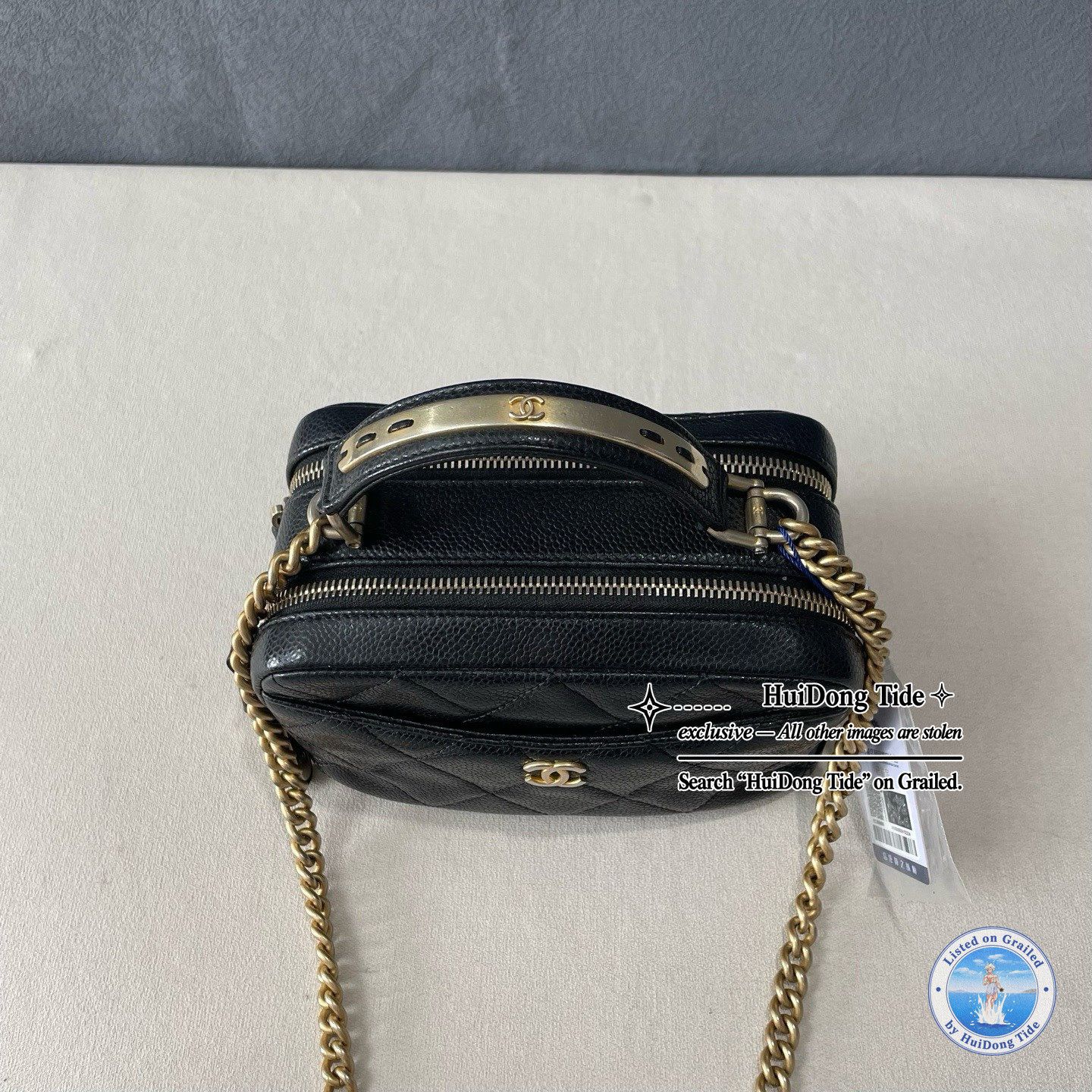 Chanel Chanel Quilted Caviar Camera Case Bag Size ONE SIZE Size ONE SIZE - 6 Thumbnail