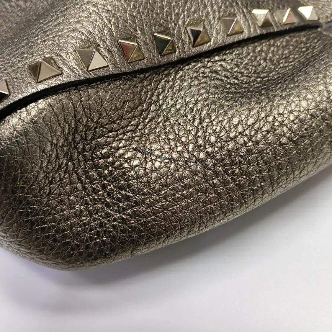 Valentino VALENTINO Rockstud Small champagne cowhide leather stud shoulder bag crossbody b Size ONE SIZE - 12 Thumbnail