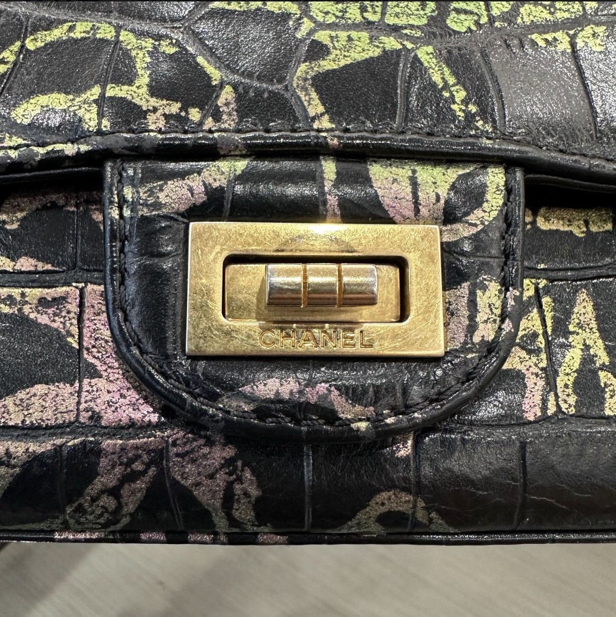 Chanel Chanel 2.55 Embossed Leather Handbag Size ONE SIZE - 11 Thumbnail