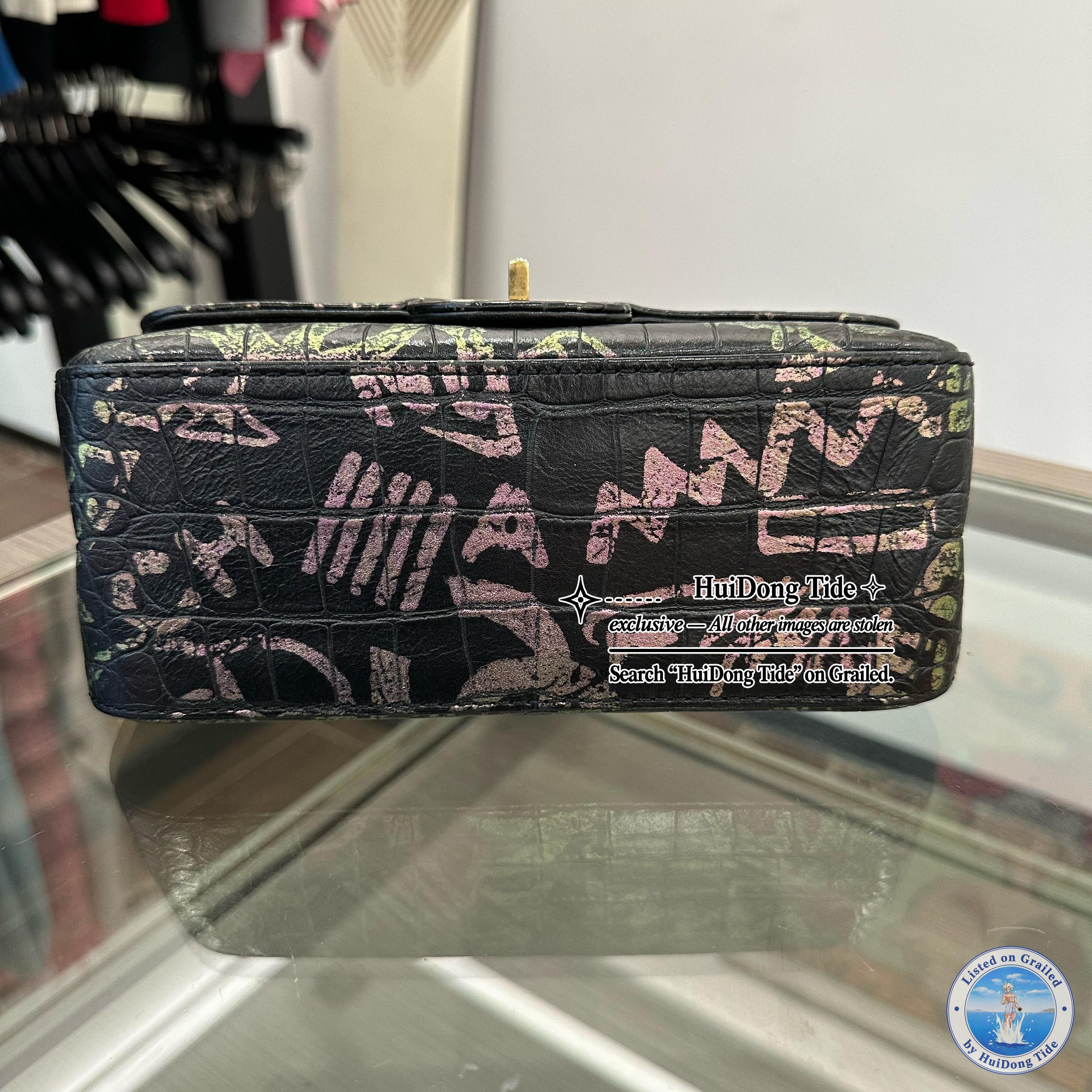 Chanel Chanel 2.55 Embossed Leather Handbag Size ONE SIZE - 6 Thumbnail