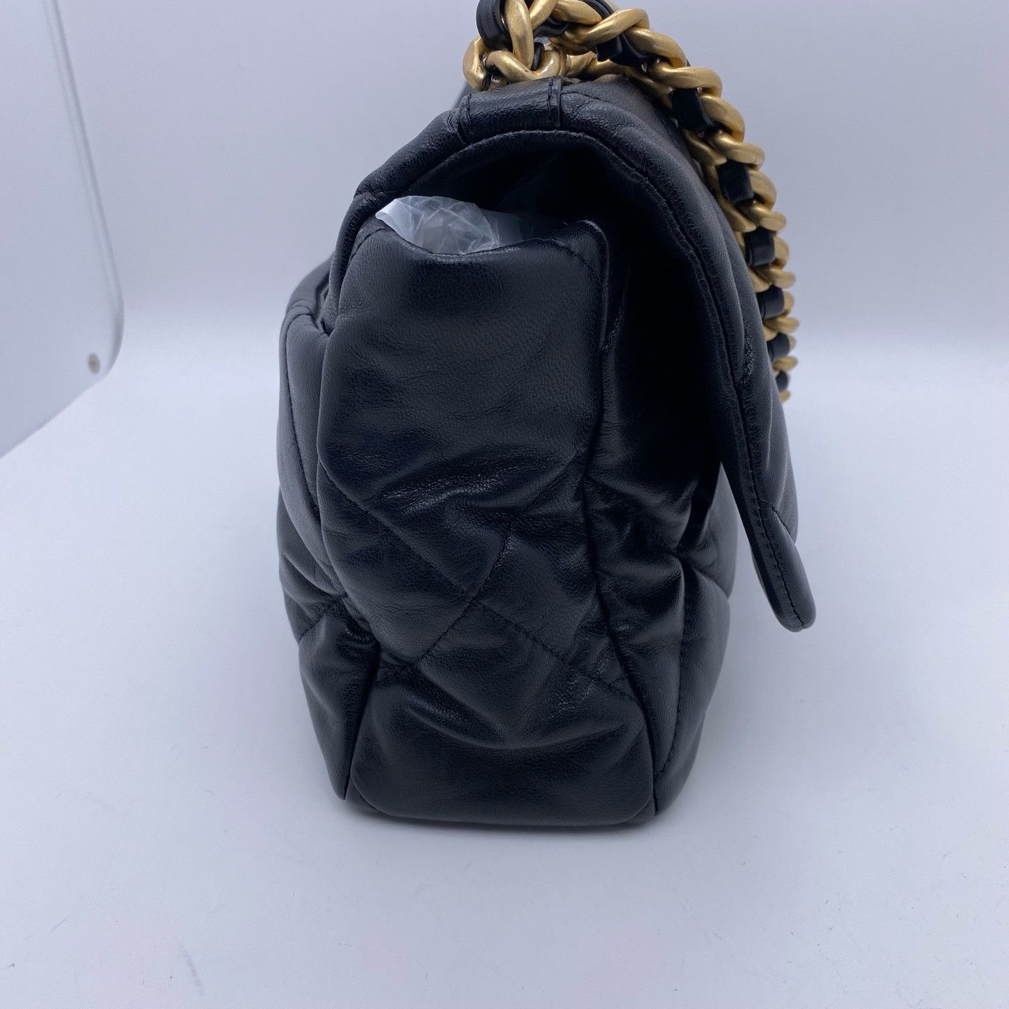 Chanel Chanel 19 Medium Quilted Lambskin Flap Bag Black Size ONE SIZE - 4 Thumbnail
