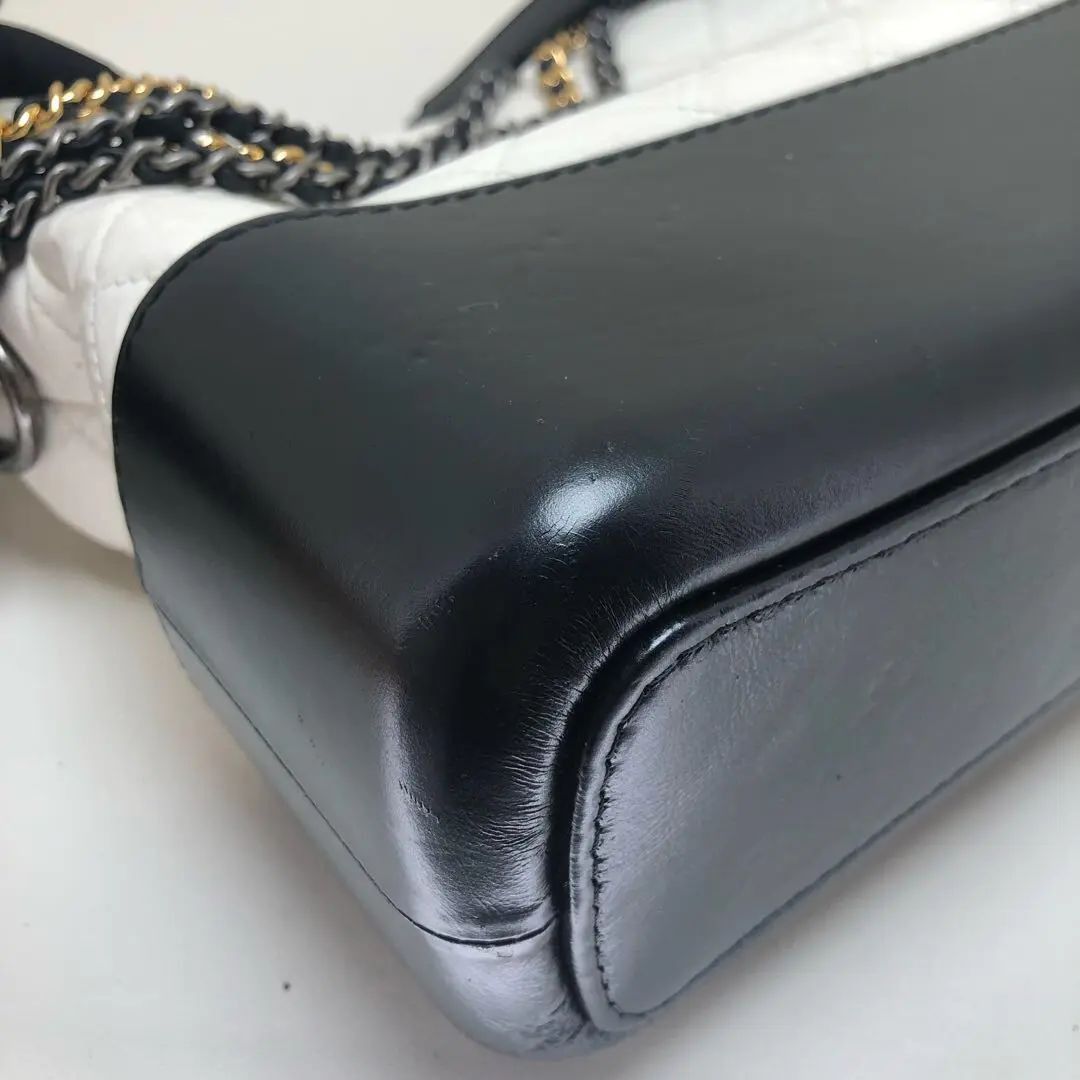 Chanel CHANEL Gabrielle Medium Quilted Leather Shoulder Bag Size ONE SIZE - 12 Thumbnail
