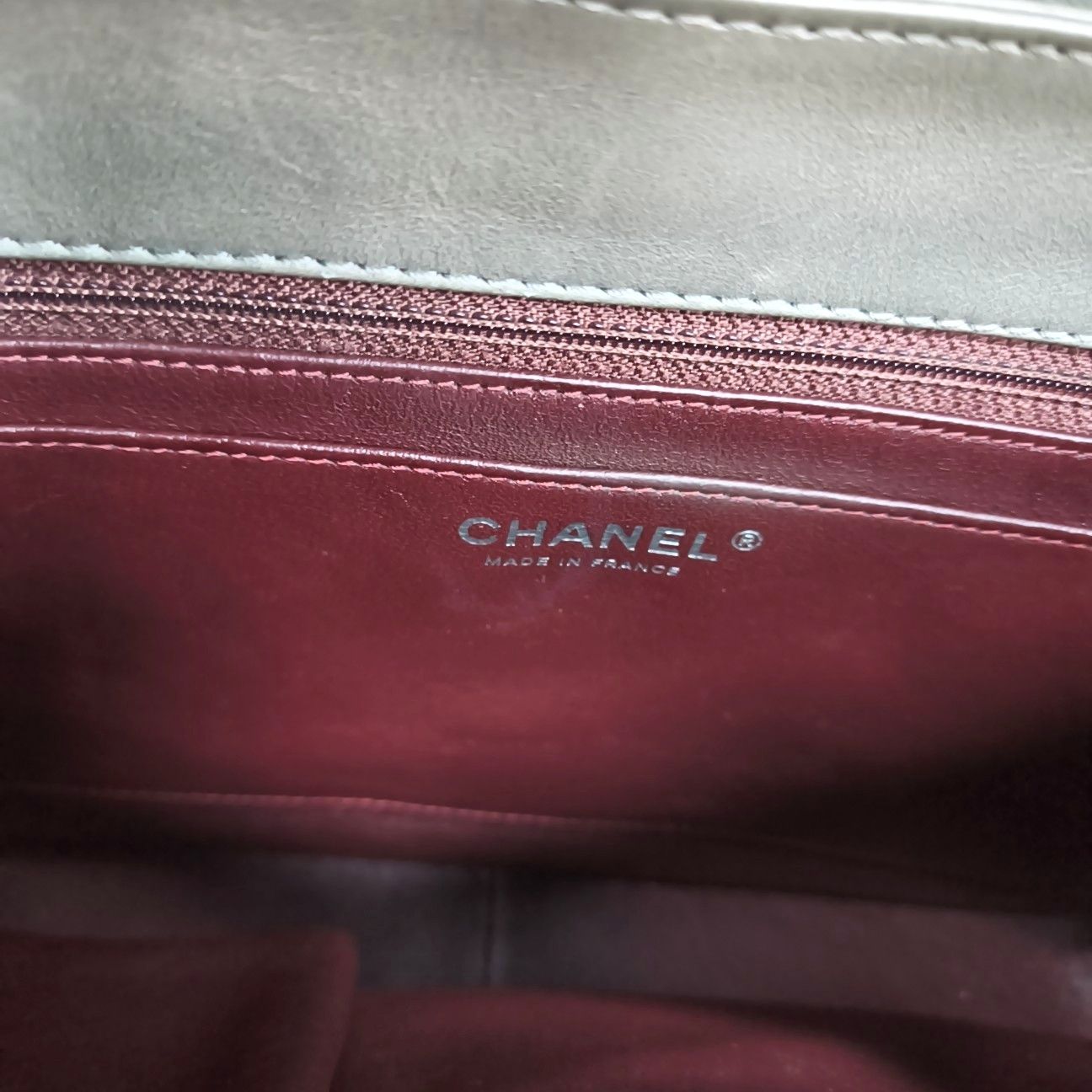 Chanel CHANEL Prestige Quilted Leather Shoulder Bag Gray Size ONE SIZE - 14 Thumbnail