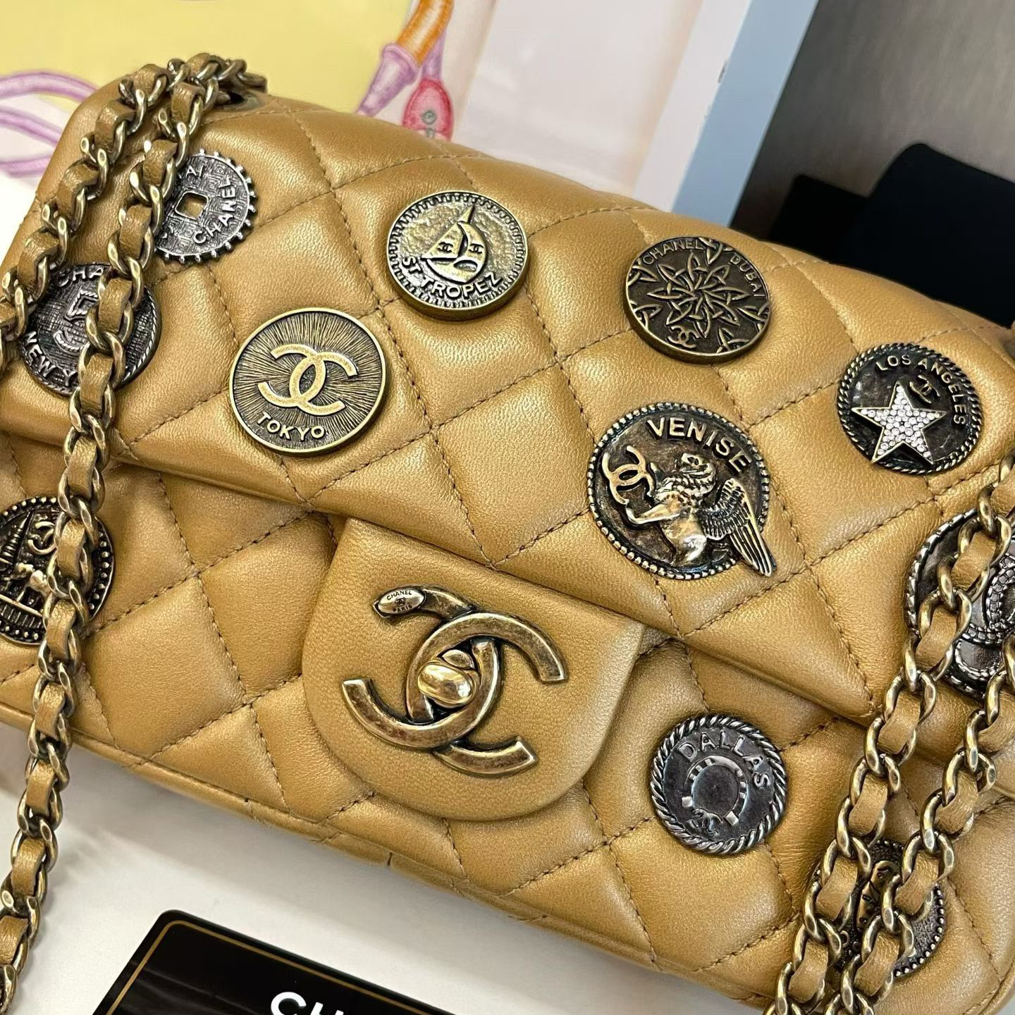 Chanel Chanel Classic Flap Patchwork Shoulder Bag Size ONE SIZE - 3 Thumbnail