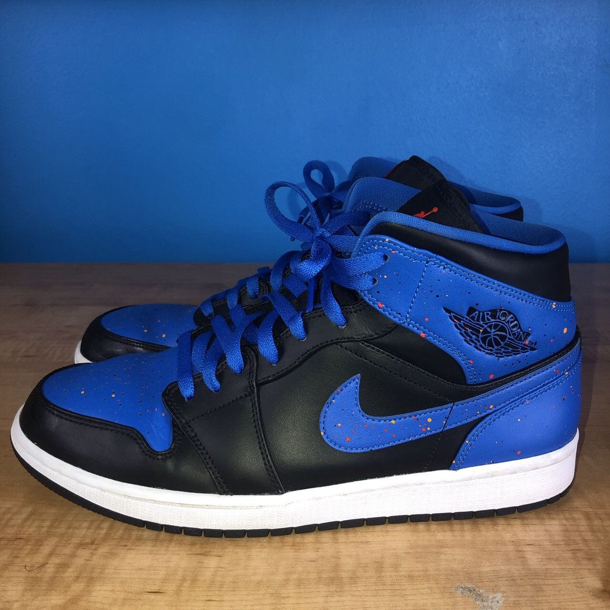 splatter jordan 1