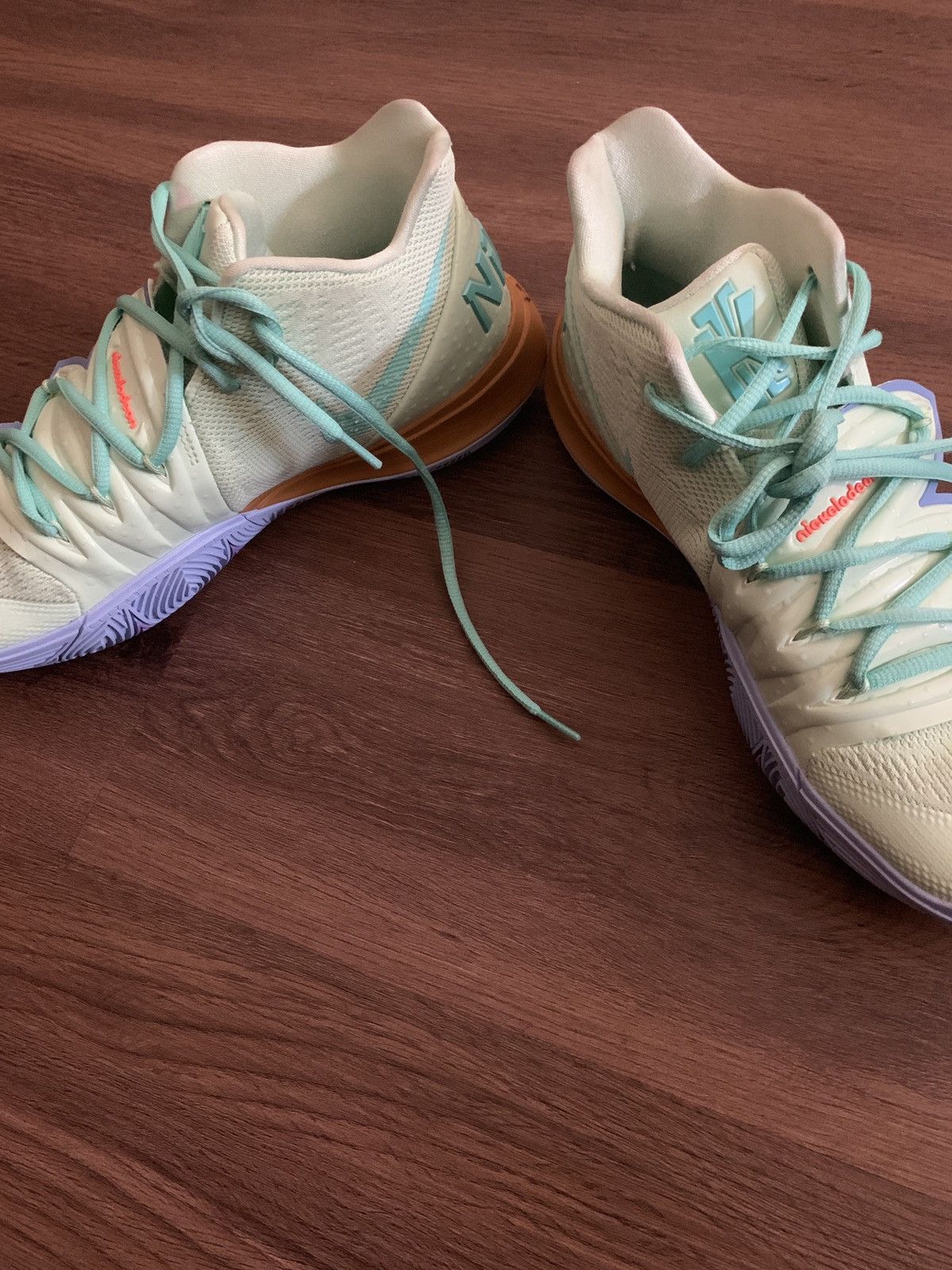 Nike Spongebob Pack Kyrie 5 Squidward | Grailed