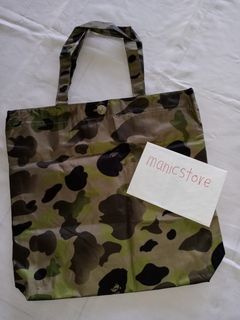 A Bathing Ape Crazy Pattern Shoulder Bag (multi)