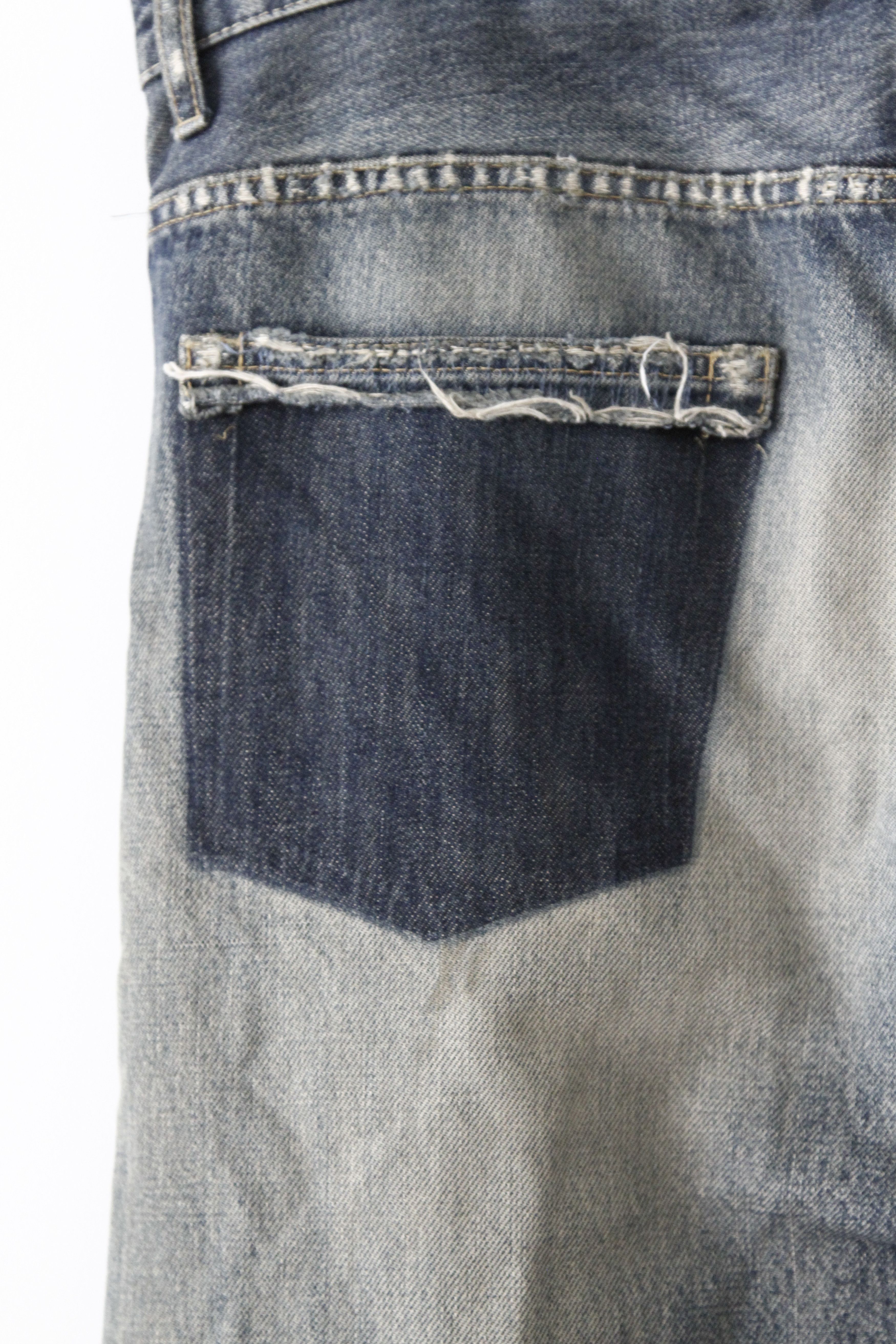 Japanese Brand × Jun Takahashi × Undercover Undercover 68 Red Yarn Denim Size 4 Size US 32 / EU 48 - 9 Thumbnail