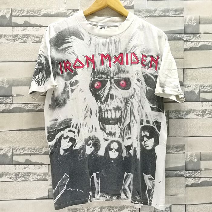 Vintage Iron Maiden All Over Print Graphic T-Shirt S M