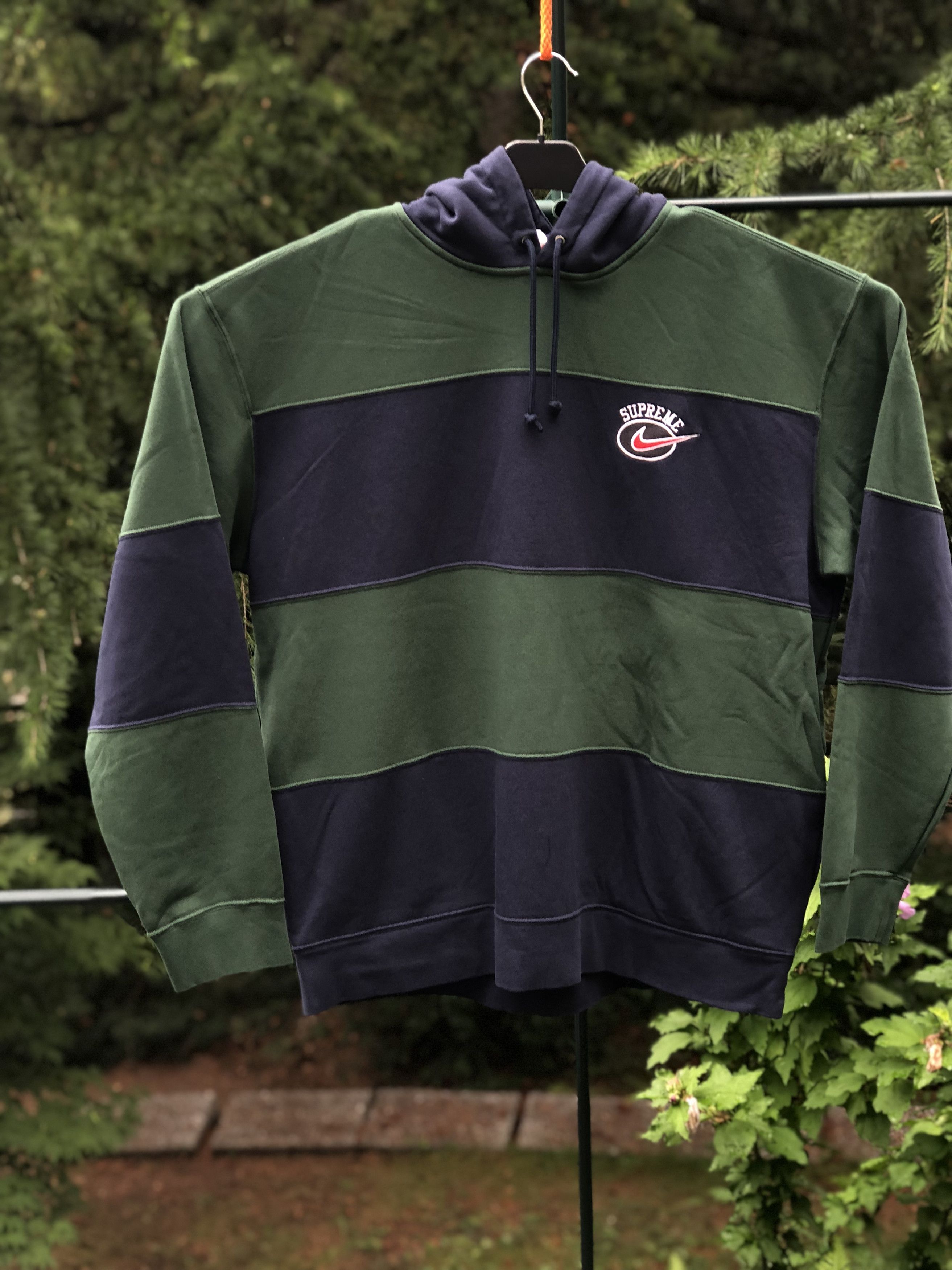 supreme nike stripe hooded sweatshirt