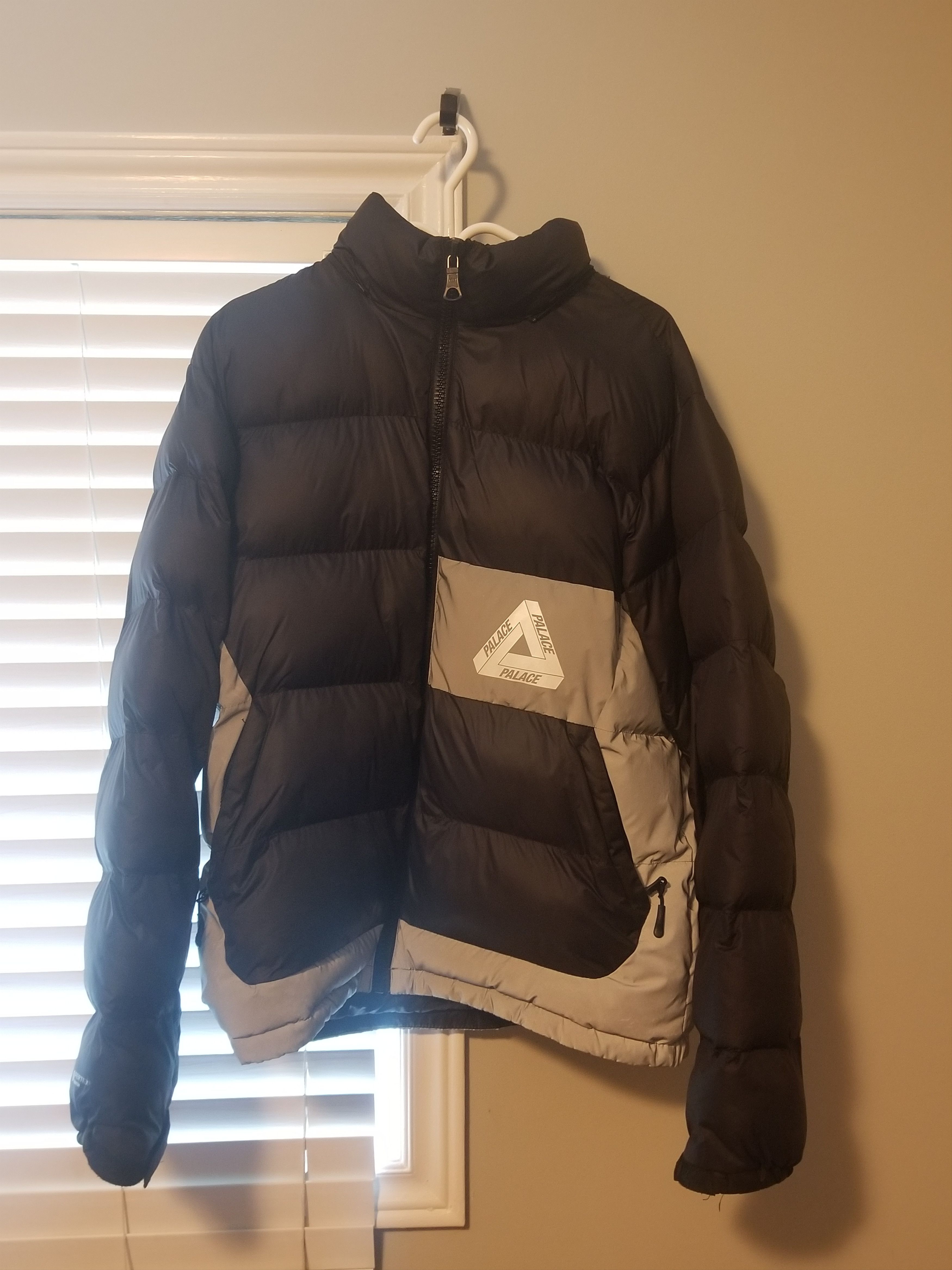 Palace pal tex clearance puffa