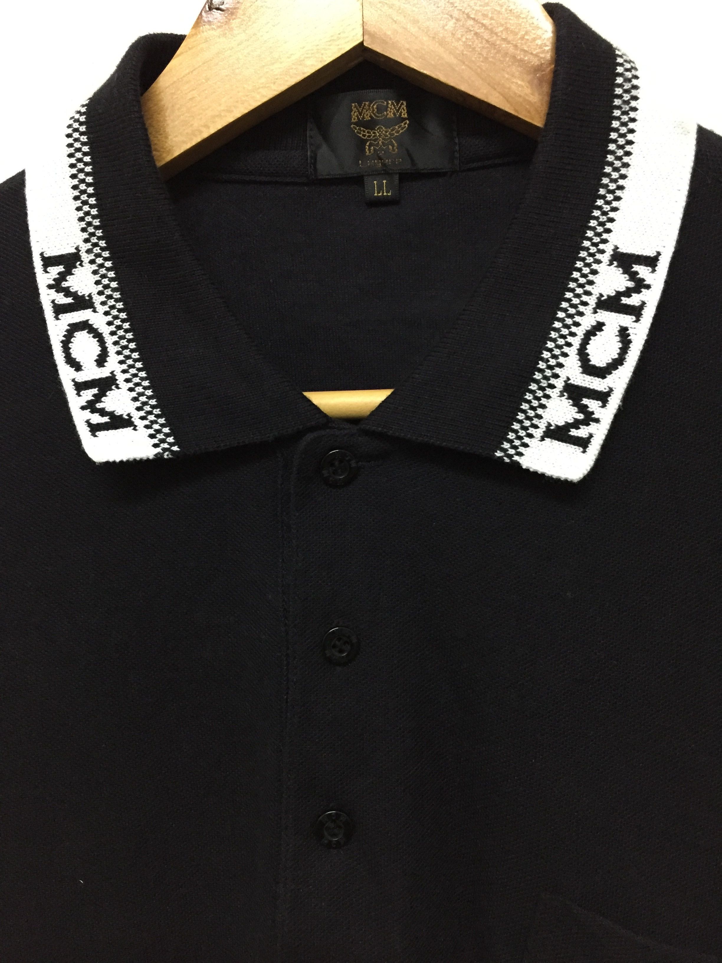 MCM embroidered logo collar and pocket long sleeve Size US L / EU 52-54 / 3 - 5 Thumbnail