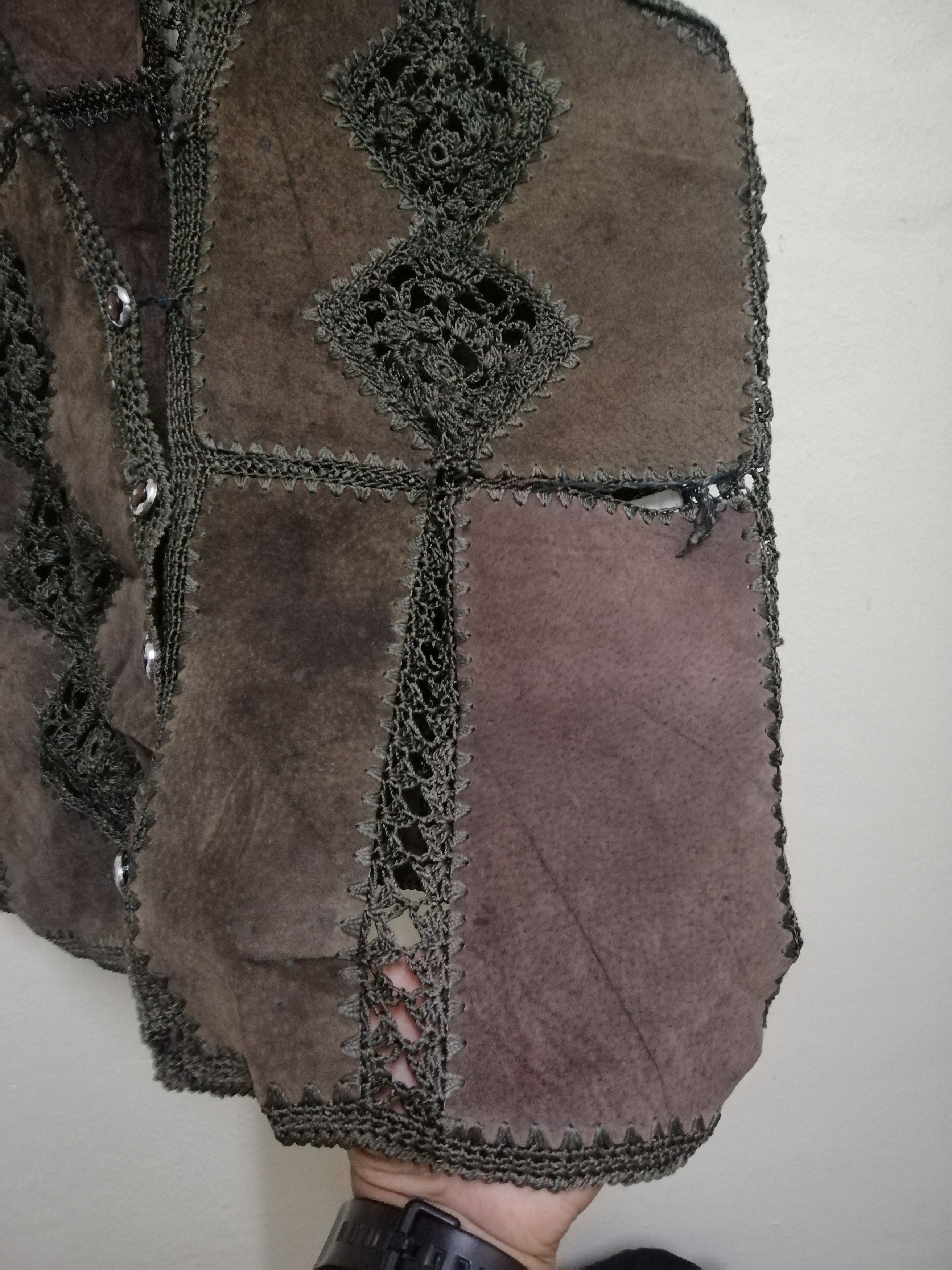Japanese Brand Vintage Pacthwork Leather Classics Design Vest Jacket Size US M / EU 48-50 / 2 - 6 Thumbnail
