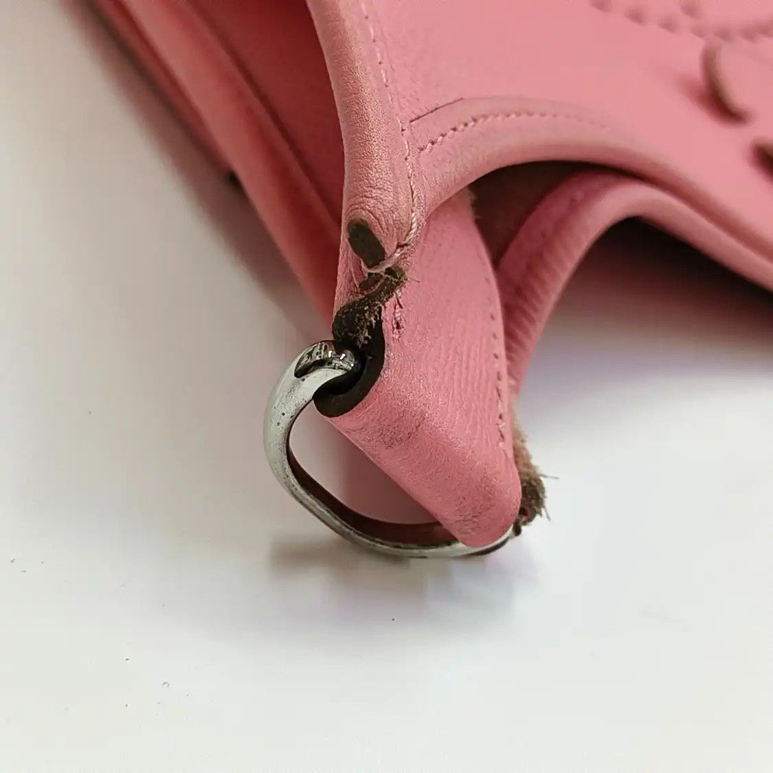 Hermes Hermes Evelyne GM Rose Confetti Epsom cowhide leather cutout Evelyne shoulder ba Size ONE SIZE - 14 Thumbnail