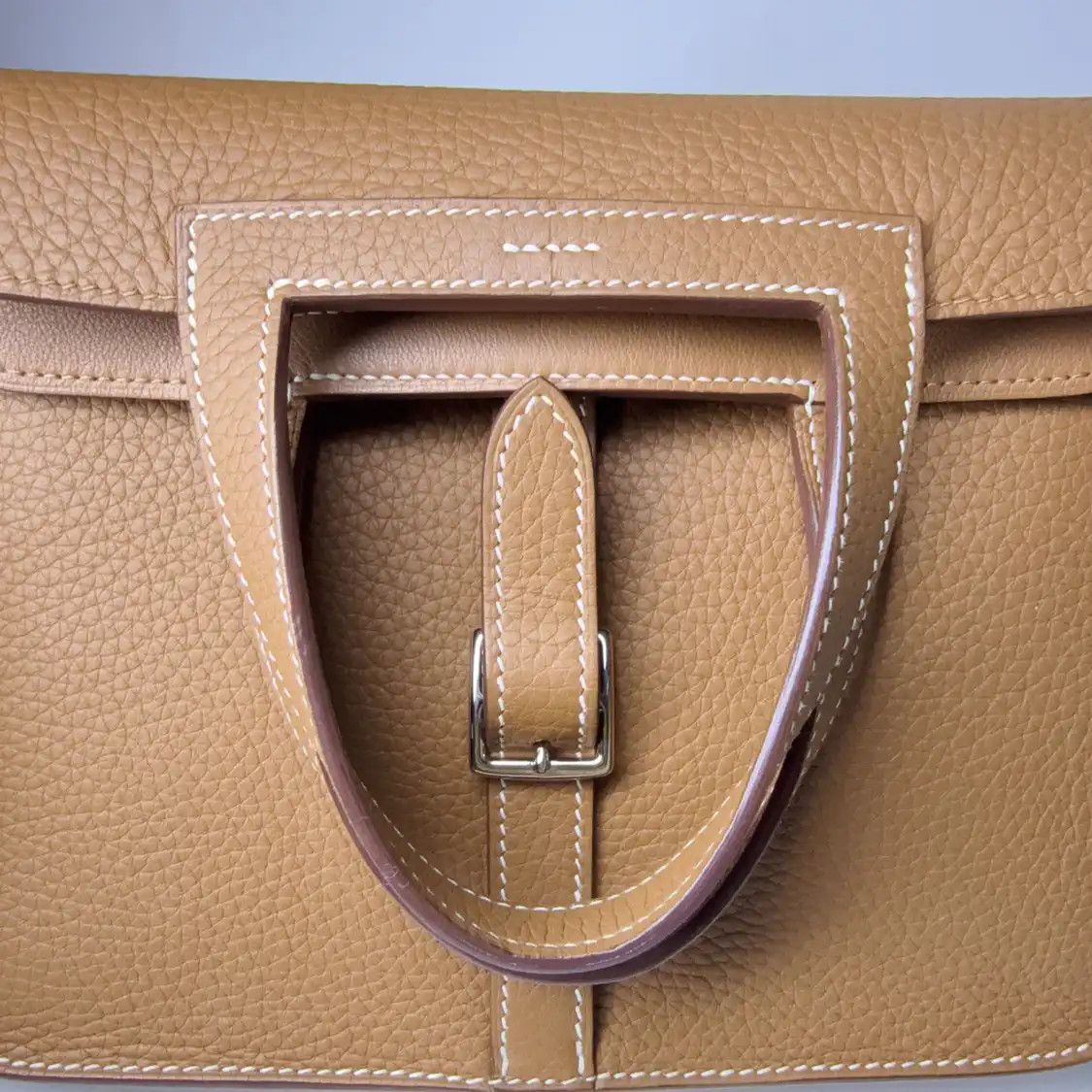 Hermes Hermes Halzan 25 Gold Brown Clemence cowhide leather shoulder bag silver hardwar Size ONE SIZE - 8 Thumbnail