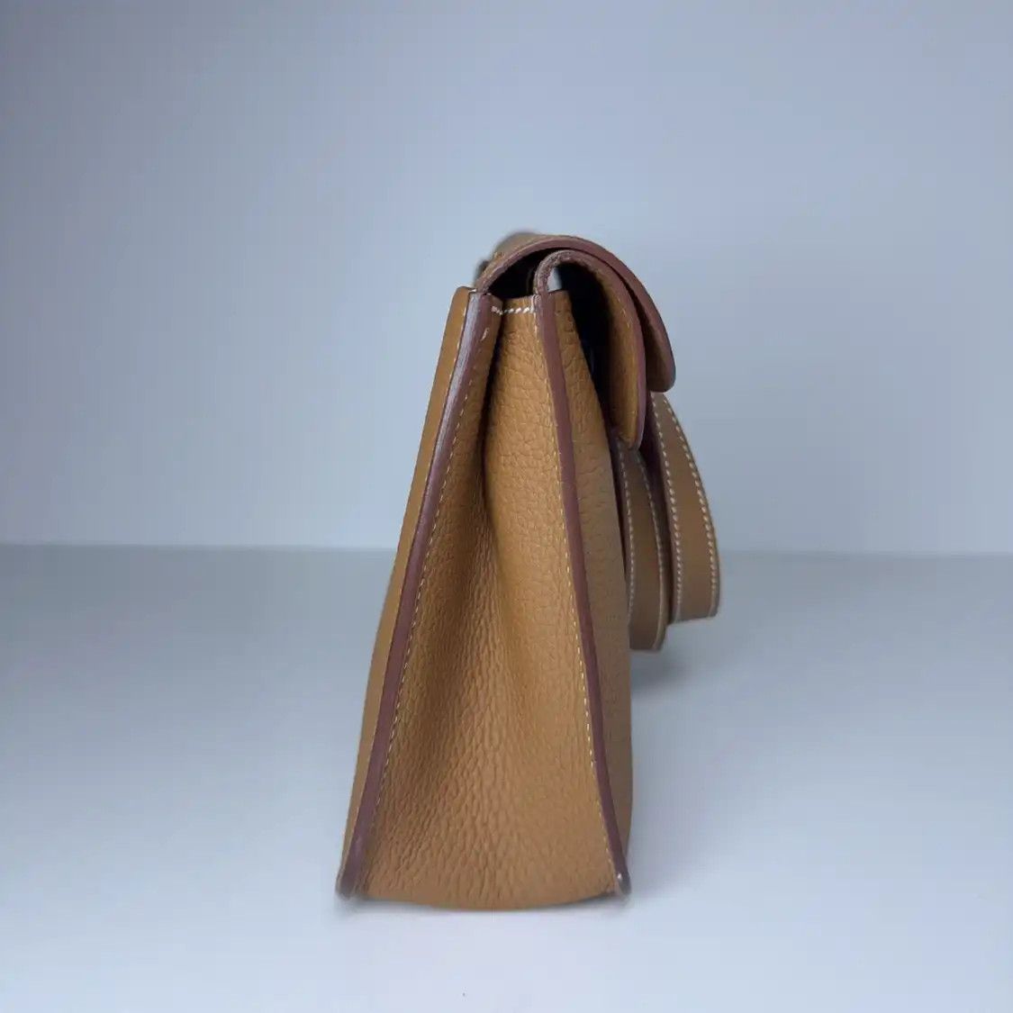 Hermes Hermes Halzan 25 Gold Brown Clemence cowhide leather shoulder bag silver hardwar Size ONE SIZE - 2 Thumbnail