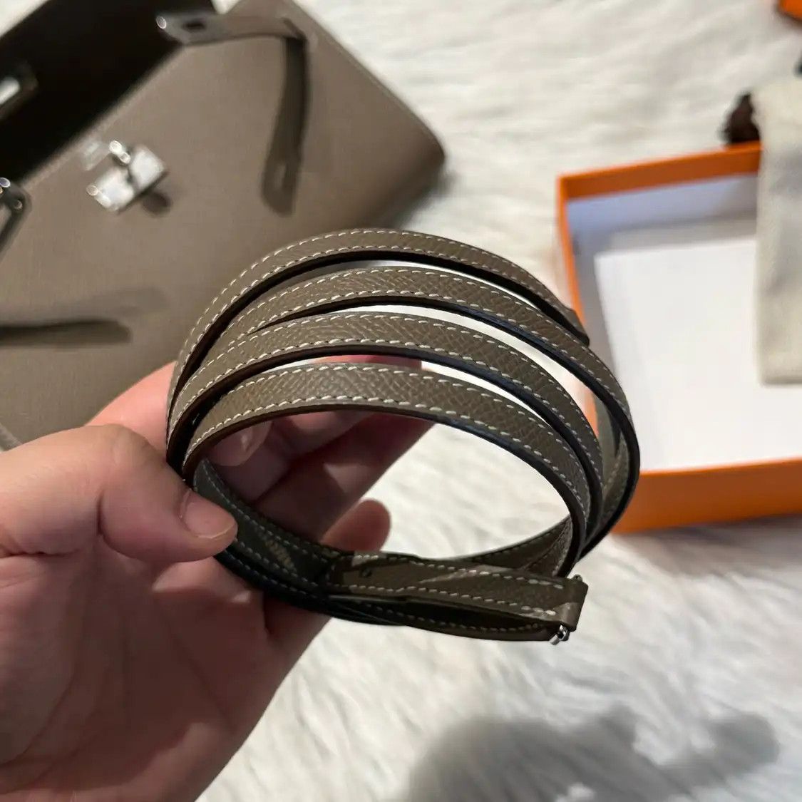 Hermes Hermes Kelly To Go 20 Etoupe Epsom cowhide leather Kelly shoulder bag silver har Size ONE SIZE - 7 Thumbnail