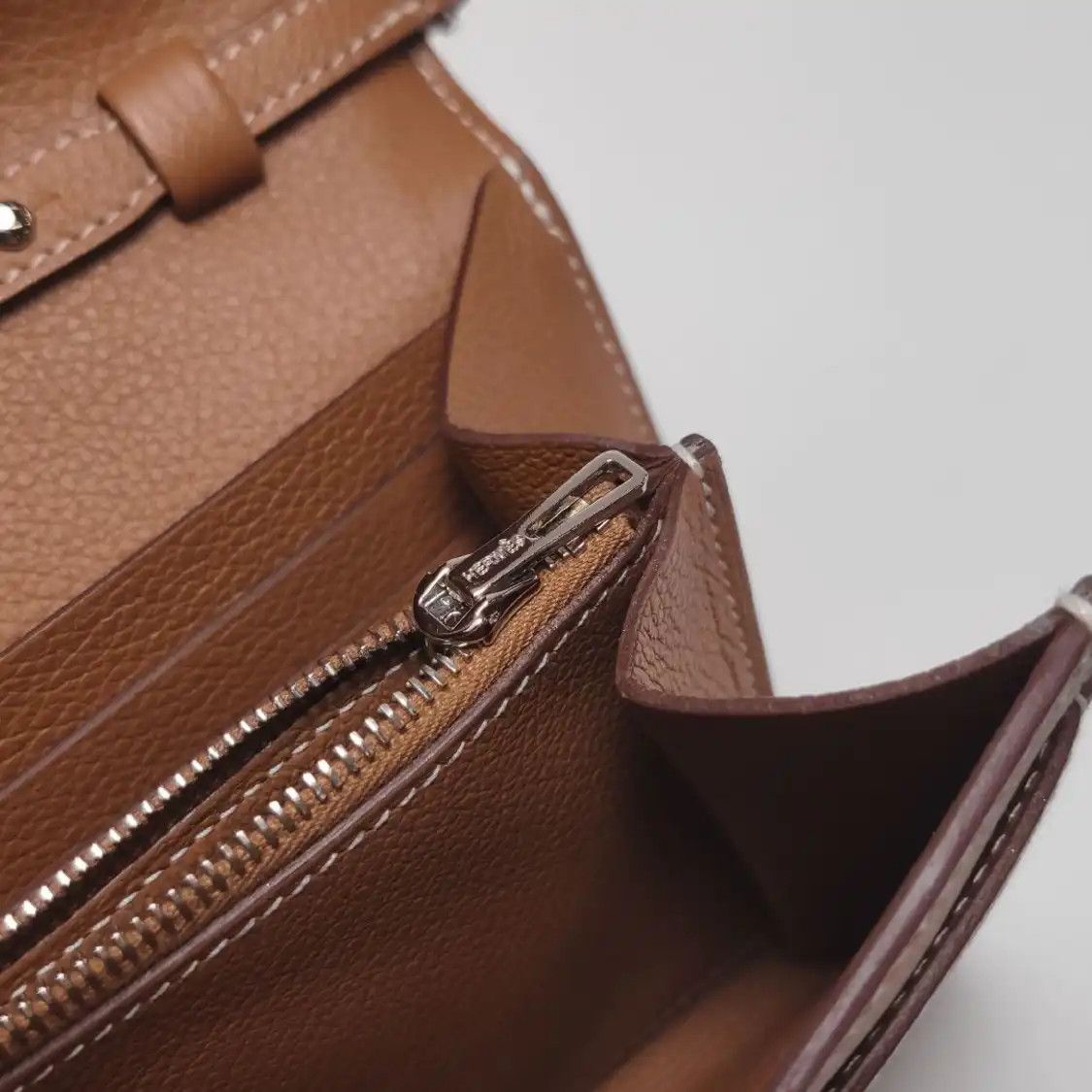 Hermes Hermes Constance Togo Etoupe Epsom cowhide leather Constance bag shoulder bag si Size ONE SIZE - 13 Thumbnail