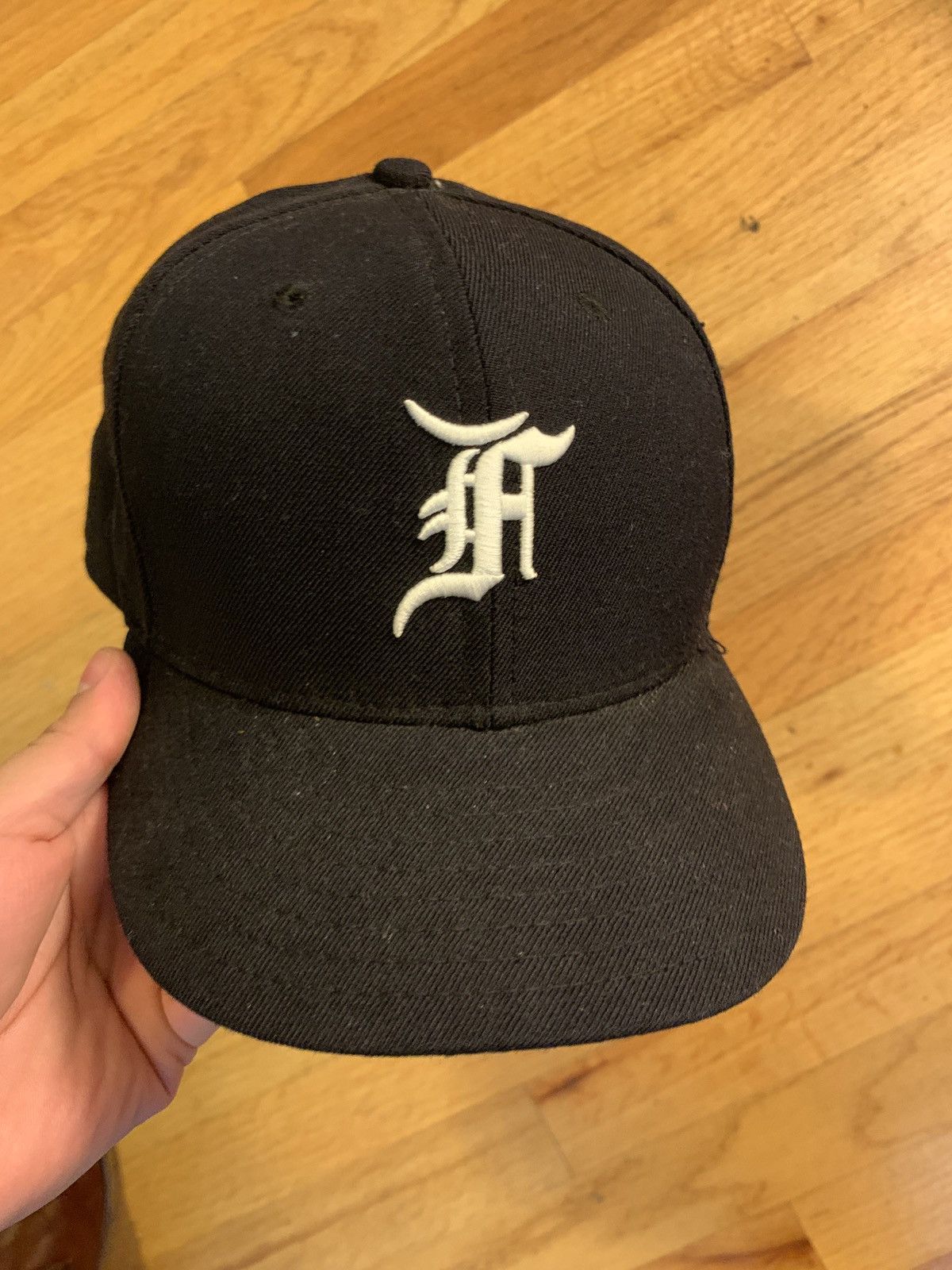 Fear of God × New Era New era 5th Collection Hat x fear of god 7 1/4 Size ONE SIZE - 1 Thumbnail