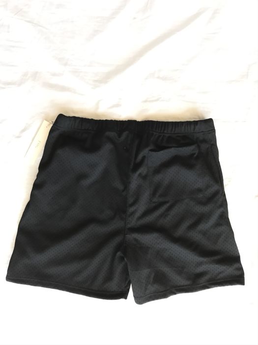 Fear of god essentials best sale mesh shorts