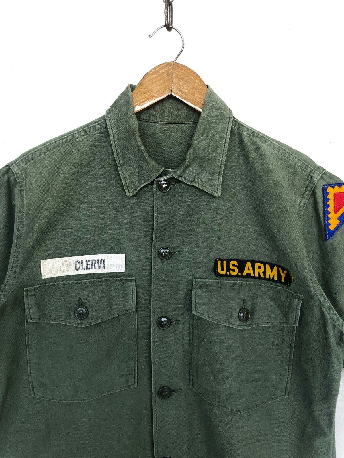Vintage Vintage 83' OG US Army Military "Clervi" Memorial Shirt Size US M / EU 48-50 / 2 - 6 Thumbnail