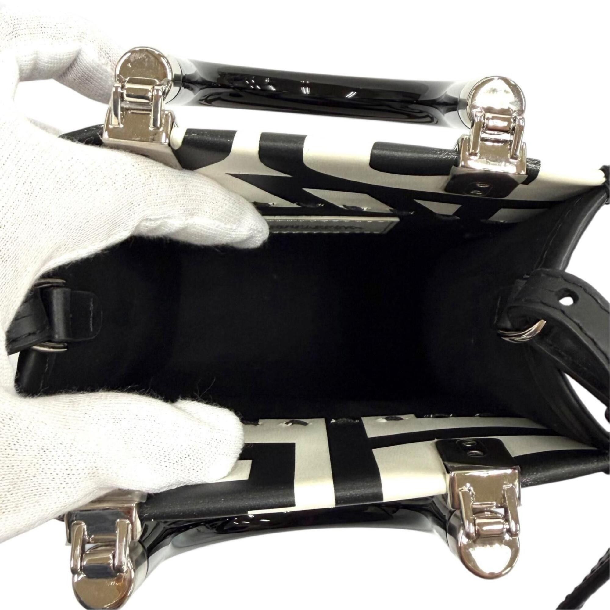 Fendi FENDI x MARC JACOBS Sunshine Shopper Small Leather 2-Way Handbag (White/Black) - Women's Comes with Dust Bag Size ONE SIZE - 6 Thumbnail