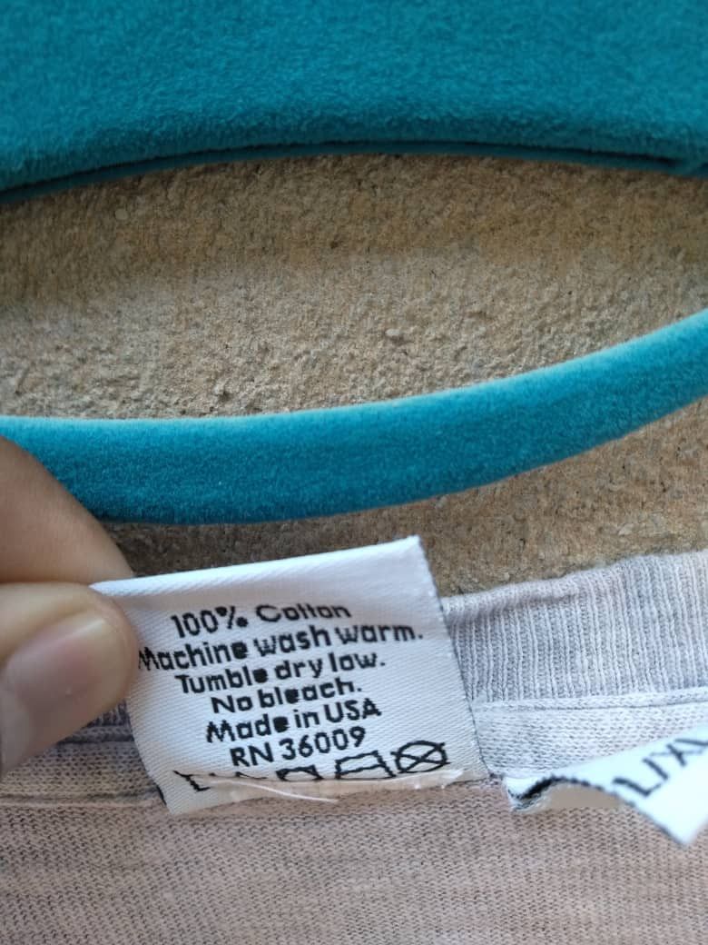 Calvin Klein VINTAGE 90s CALVIN KLEIN BIG LOGO Size US XL / EU 56 / 4 - 3 Thumbnail