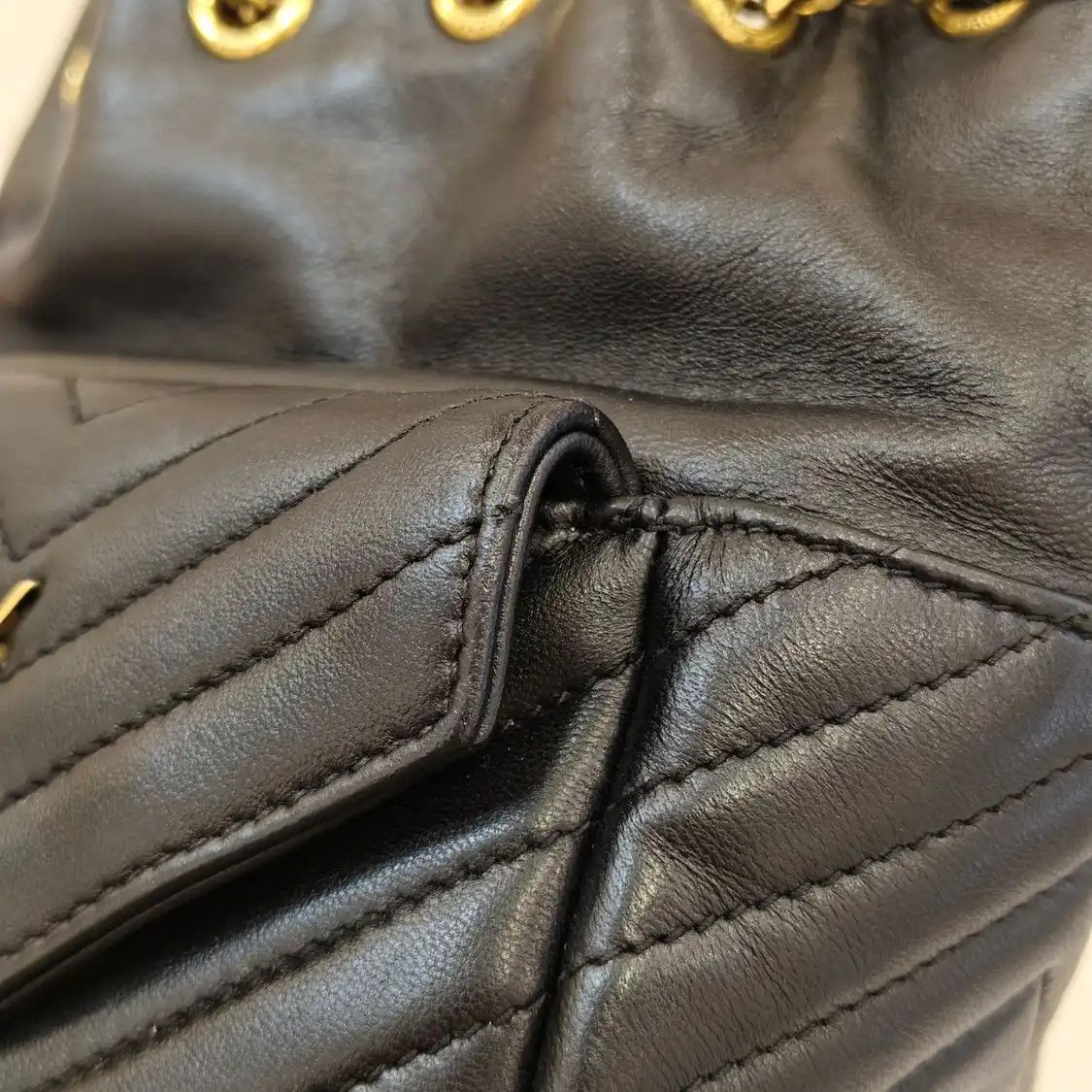 Saint Laurent Paris Saint Laurent Paris YSL bucket bag black sheepskin quilted Vcrossbody bag Size ONE SIZE - 9 Thumbnail