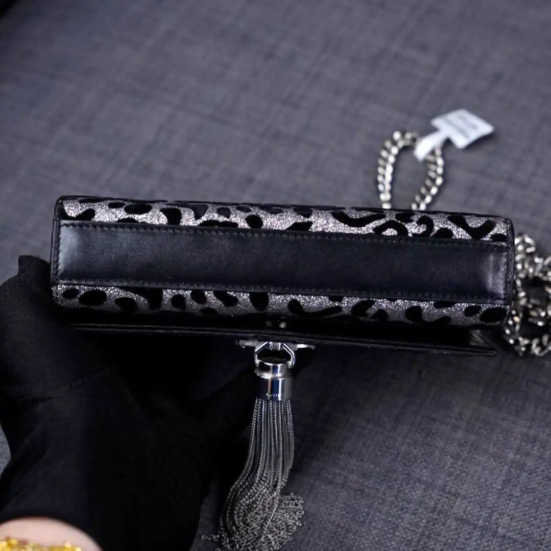 Saint Laurent Paris Saint Laurent Paris YSL KATE mini silver suede fringe flap bag chain bag crossbo Size ONE SIZE - 4 Thumbnail