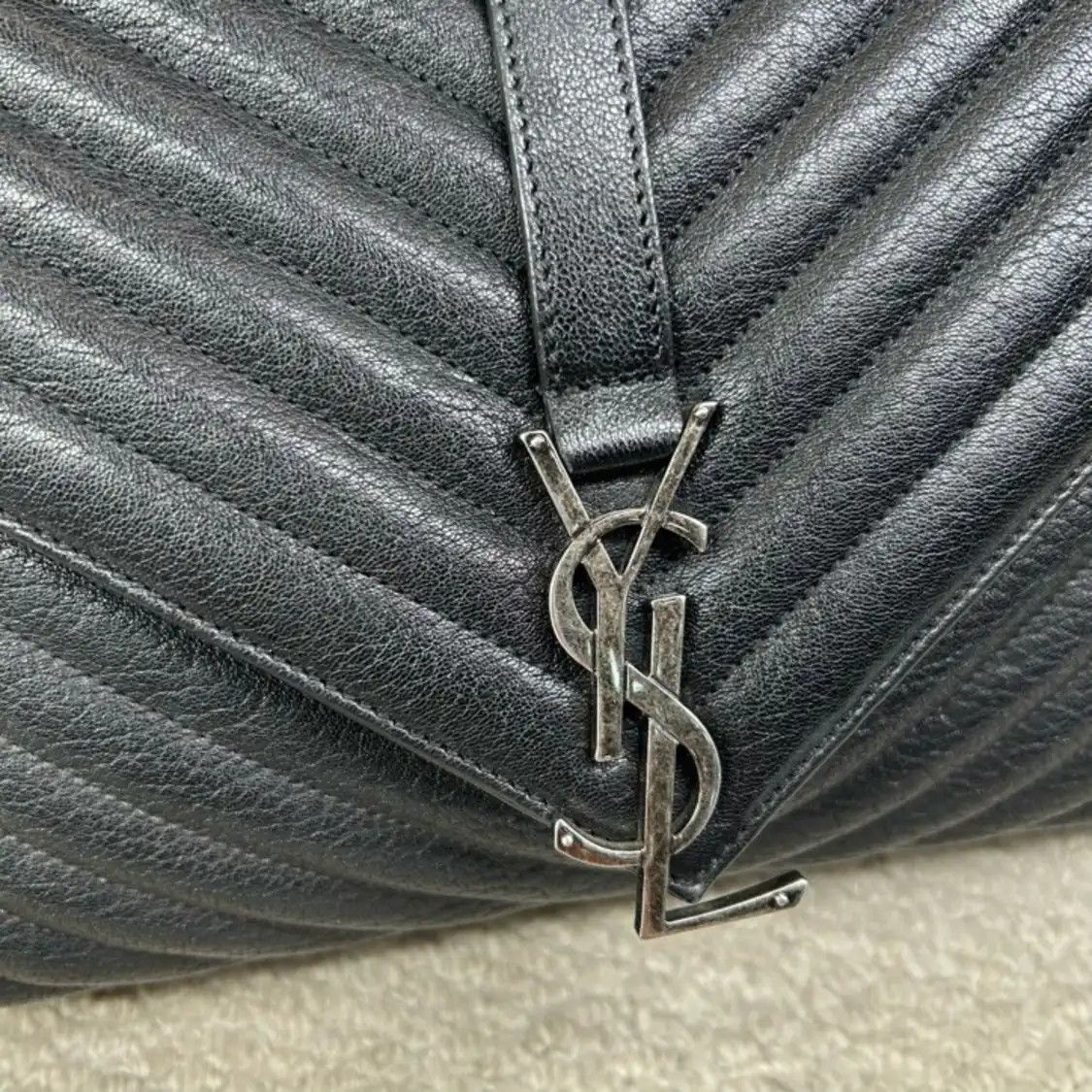 Saint Laurent Paris Saint Laurent Paris YSL COLLEGE Large black cowhide leather quilted Venvelope cl Size ONE SIZE - 7 Thumbnail