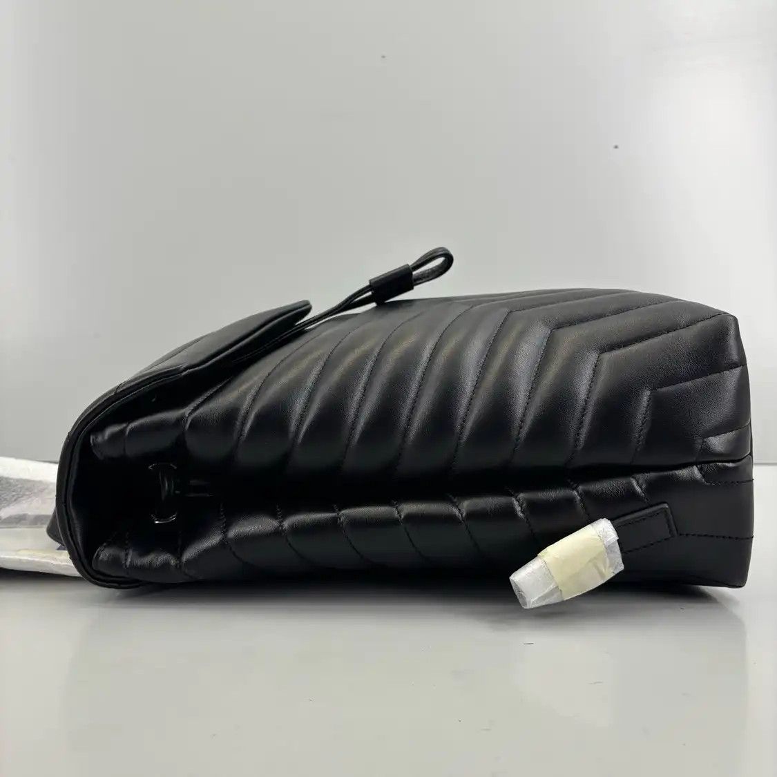Saint Laurent Paris Saint Laurent Paris YSL LOULOU black cowhide leather quilted Vsquare minibackpac Size ONE SIZE - 2 Thumbnail