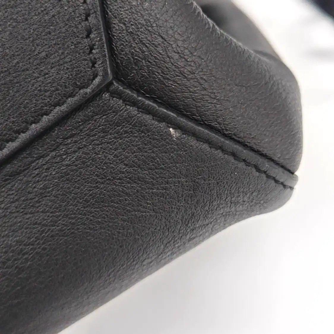 Saint Laurent Paris Saint Laurent Paris YSL bucket bag black cowhide leather fringe applique shoulde Size ONE SIZE - 8 Thumbnail