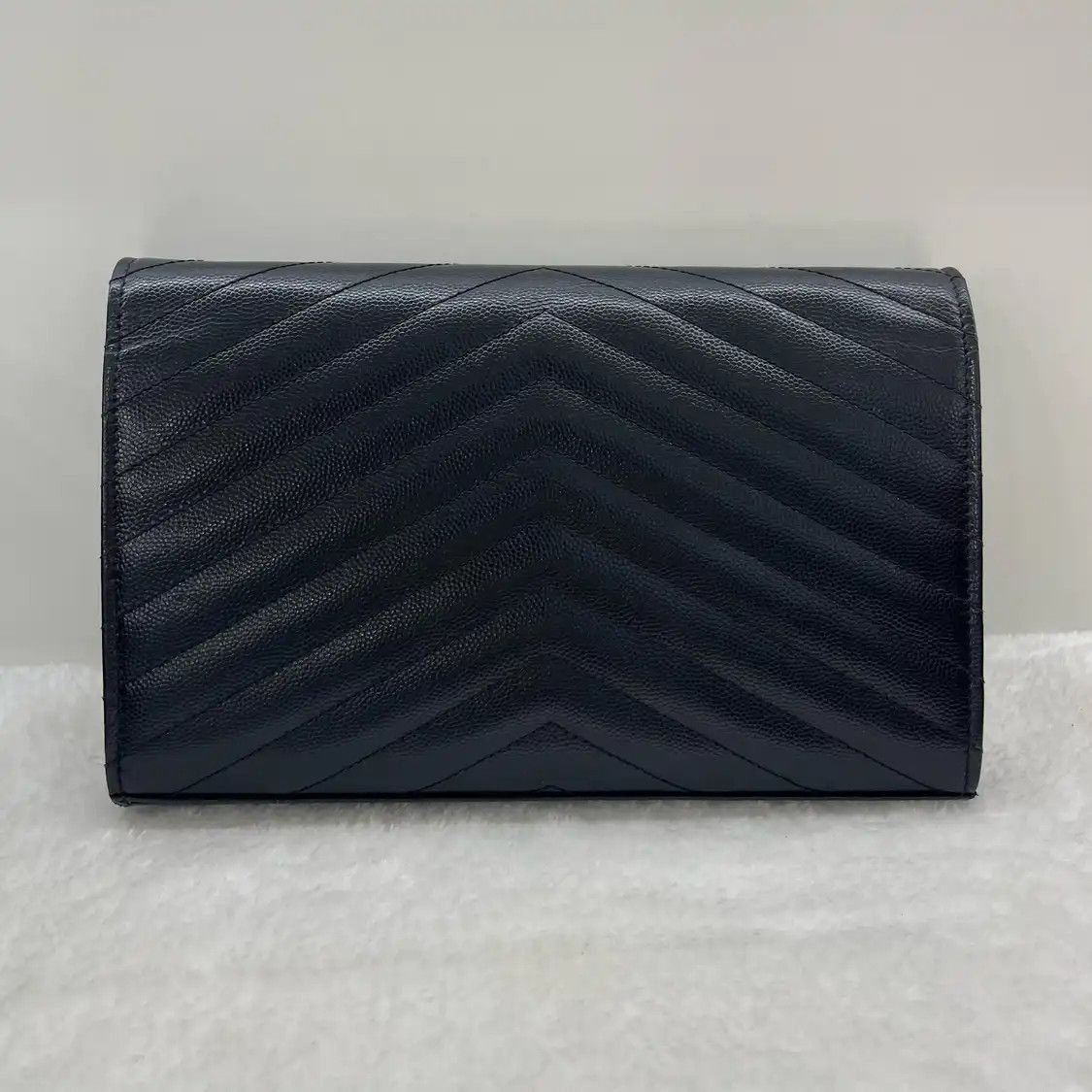 Saint Laurent Paris Saint Laurent Paris YSL MONOGRAM Medium black cowhide leather quilted Vcrossbody Size ONE SIZE - 4 Thumbnail