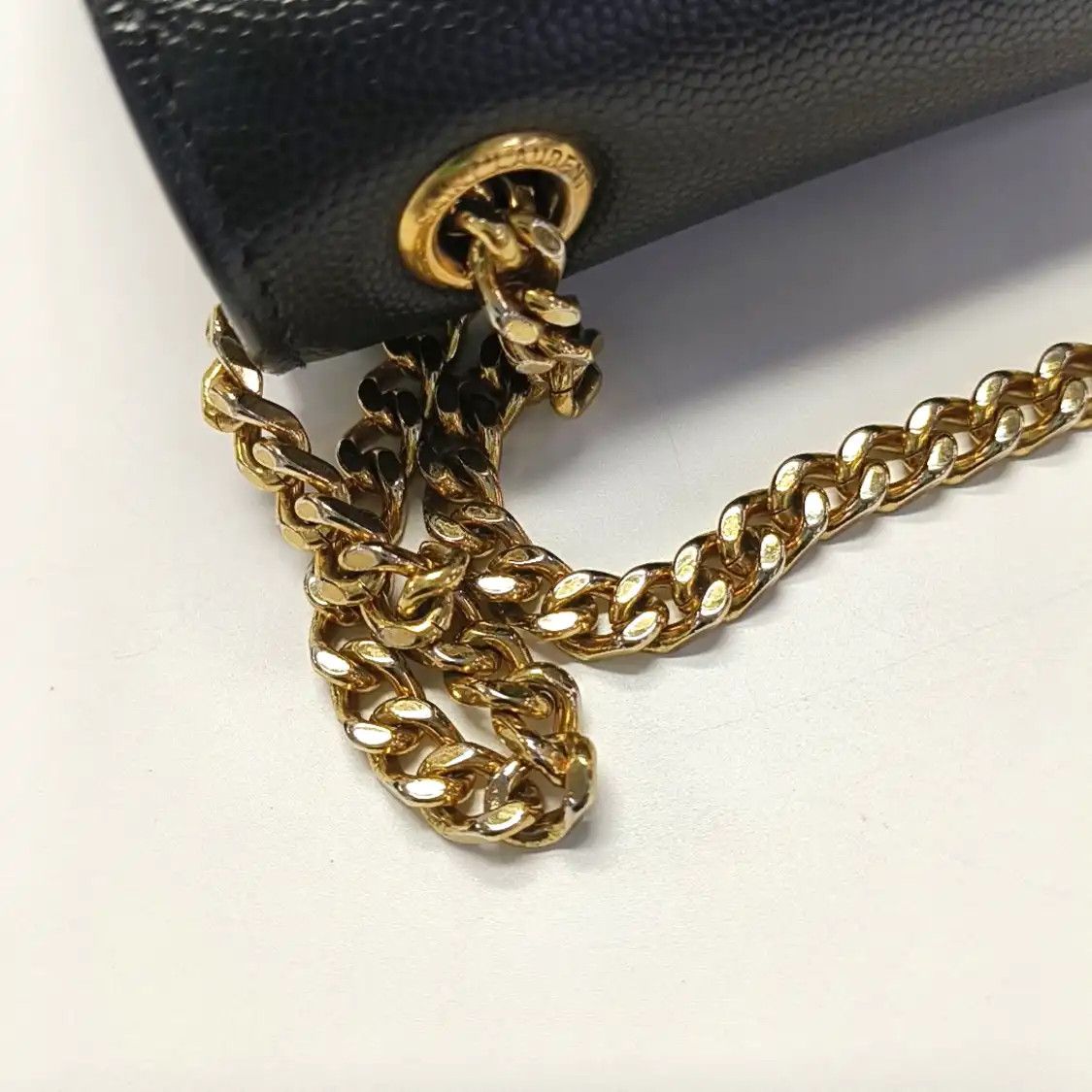 Saint Laurent Paris Saint Laurent Paris YSL KATE Medium black cowhide leather embossed chain bag fla Size ONE SIZE - 16 Thumbnail