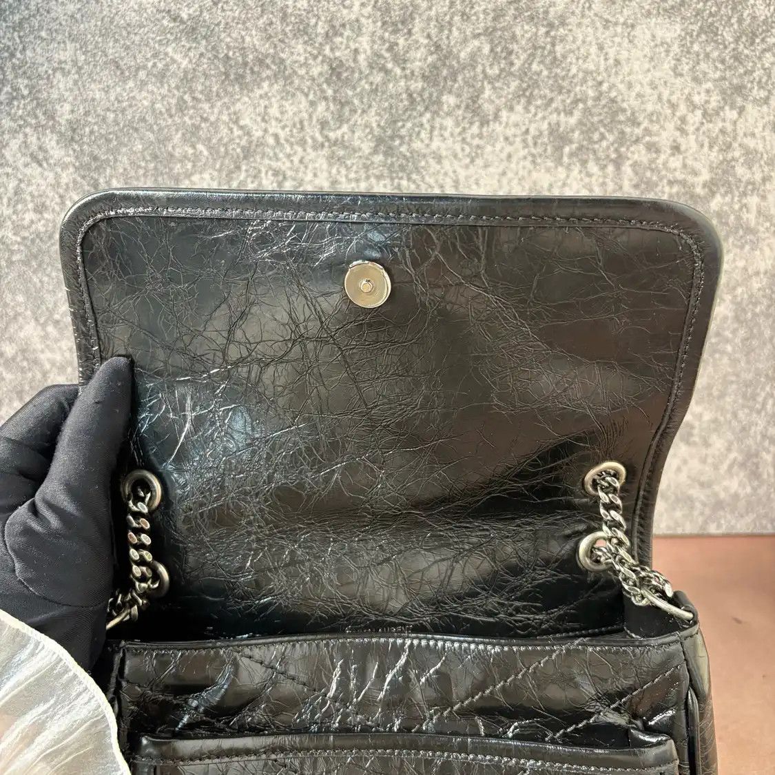 Saint Laurent Paris Saint Laurent Paris YSL NIKI Small black cowhide leather quilted Vcrossbody bag Size ONE SIZE - 6 Thumbnail