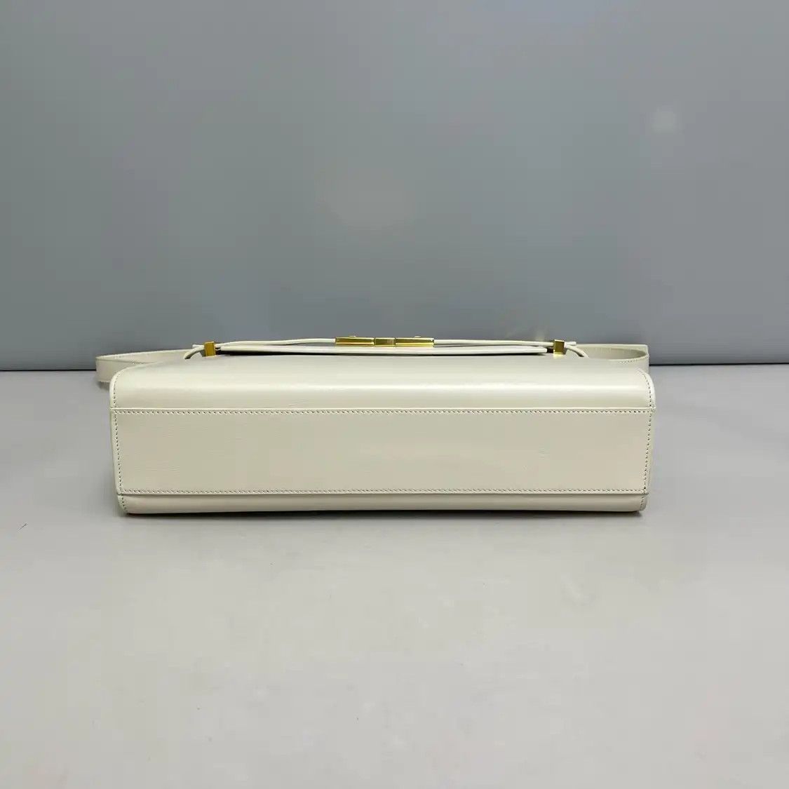 Saint Laurent Paris Saint Laurent Paris YSL MANHATTAN grey cowhide leather 曼哈顿bag shoulder bag Size ONE SIZE - 5 Thumbnail