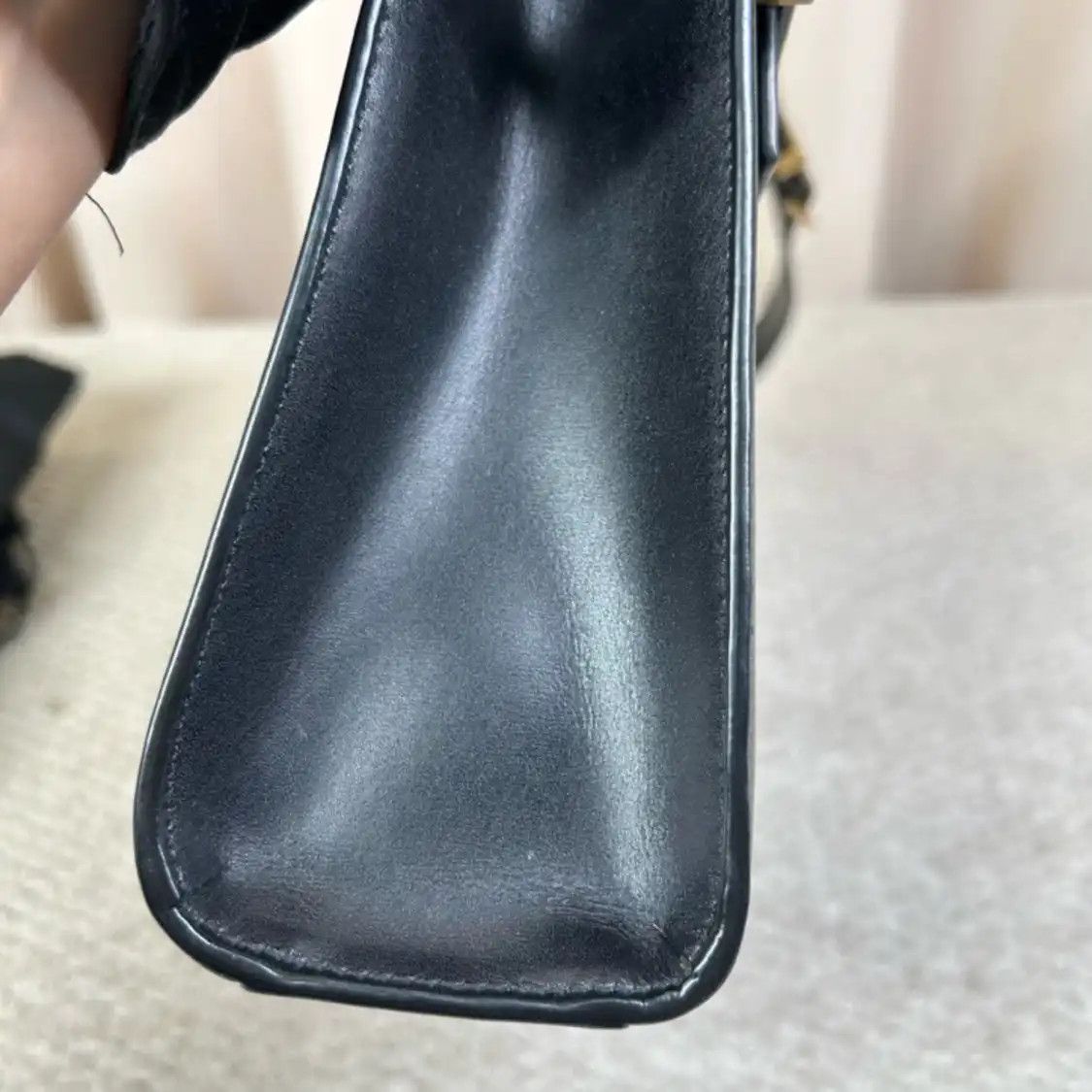Saint Laurent Paris Saint Laurent Paris YSL MANHATTAN Medium black cowhide leather 曼哈顿bag crossbody Size ONE SIZE - 7 Thumbnail
