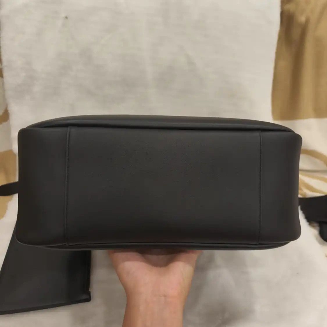 Saint Laurent Paris Saint Laurent Paris YSL LE 5 à 7 Large black cowhide leather shoulder bag should Size ONE SIZE - 5 Thumbnail