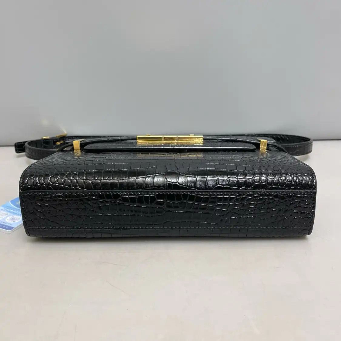 Saint Laurent Paris Saint Laurent Paris YSL MANHATTAN Small black cowhide leather crocodile 曼哈顿bag s Size ONE SIZE - 8 Thumbnail