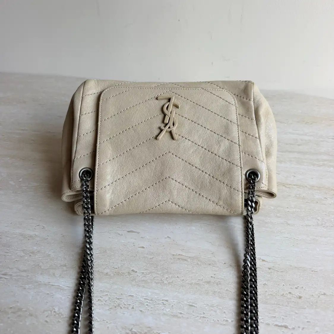 Saint Laurent Paris Saint Laurent Paris YSL NOLITA Small beige sheepskin quiltedV洛丽塔shoulder bag Size ONE SIZE - 5 Thumbnail