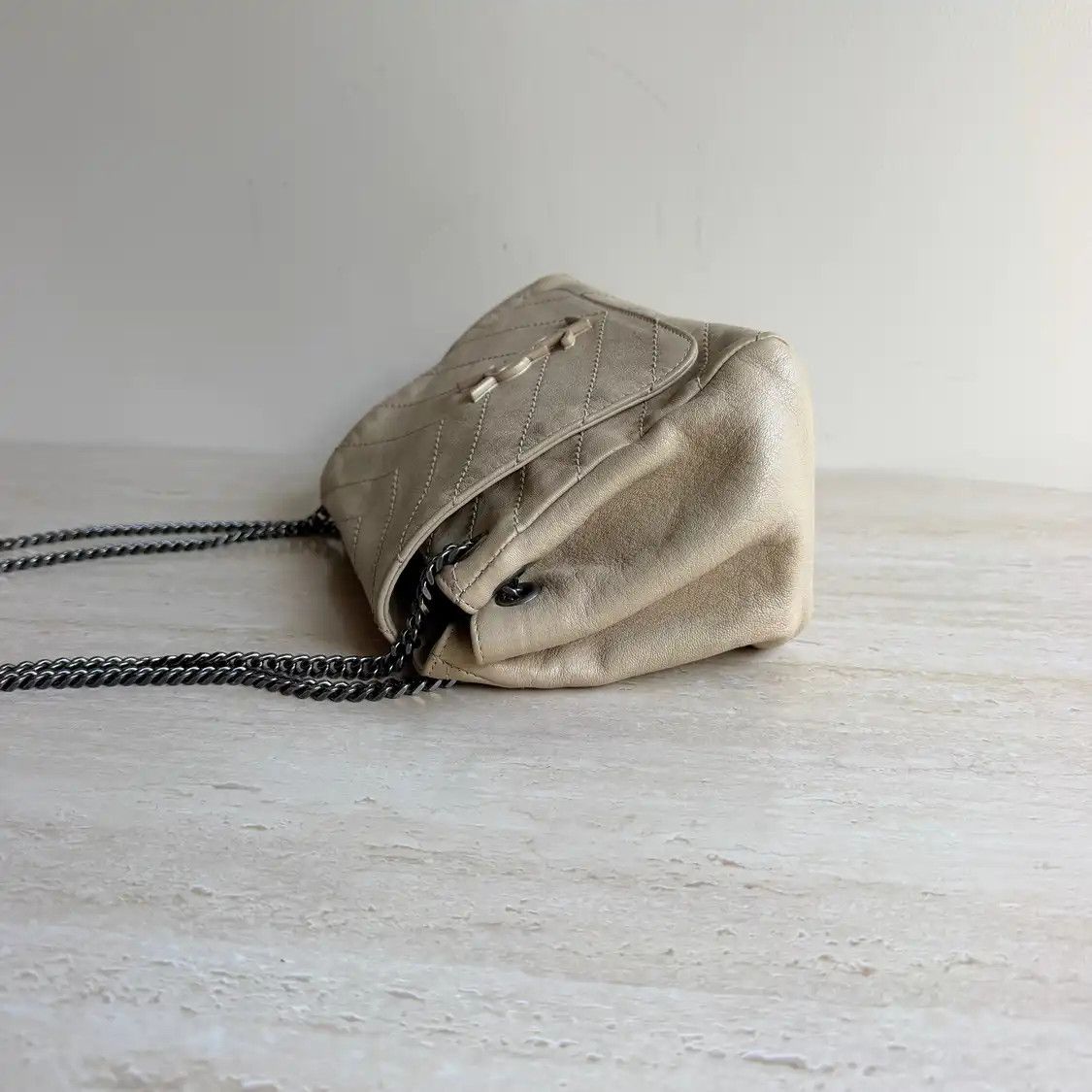 Saint Laurent Paris Saint Laurent Paris YSL NOLITA Small beige sheepskin quiltedV洛丽塔shoulder bag Size ONE SIZE - 4 Thumbnail