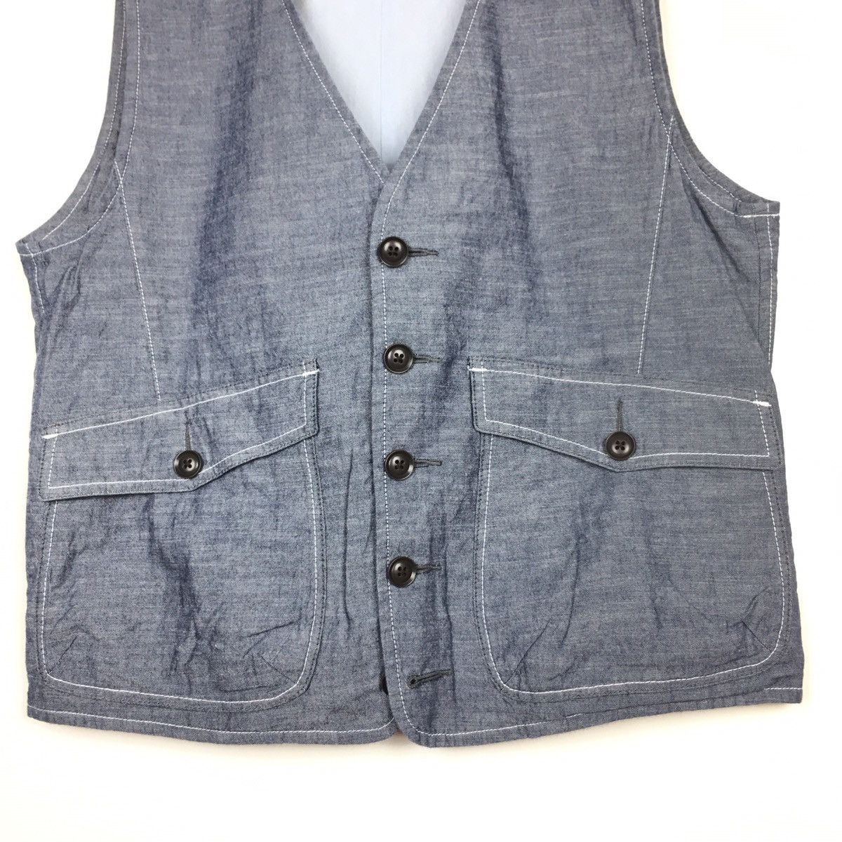 Uniqlo Uniqlo Chambray Denim Vest Jacket Size US M / EU 48-50 / 2 - 3 Thumbnail
