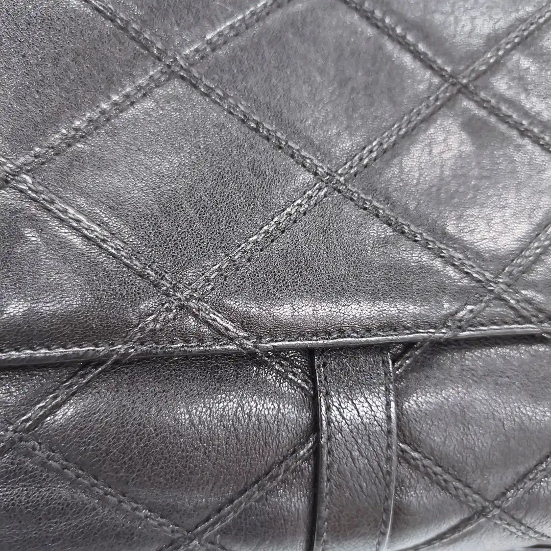 Saint Laurent Paris Saint Laurent Paris YSL COLLEGE Medium black sheepskin quilted envelope clutch s Size ONE SIZE - 14 Thumbnail