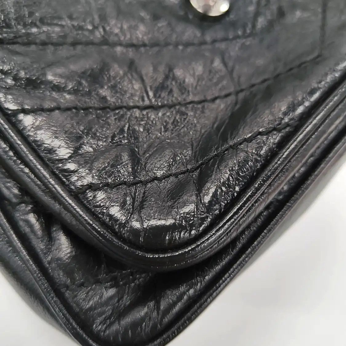 Saint Laurent Paris Saint Laurent Paris YSL NIKI Small black cowhide leather quilted Vshoulder bag c Size ONE SIZE - 9 Thumbnail