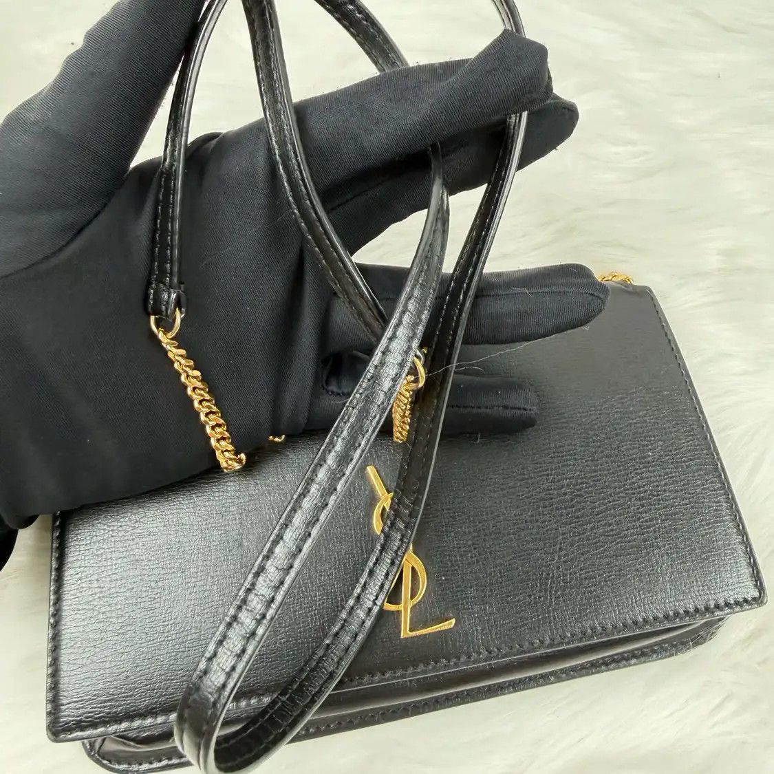 Saint Laurent Paris Saint Laurent Paris YSL MONOGRAM black cowhide leather crossbody bag Size ONE SIZE - 8 Thumbnail