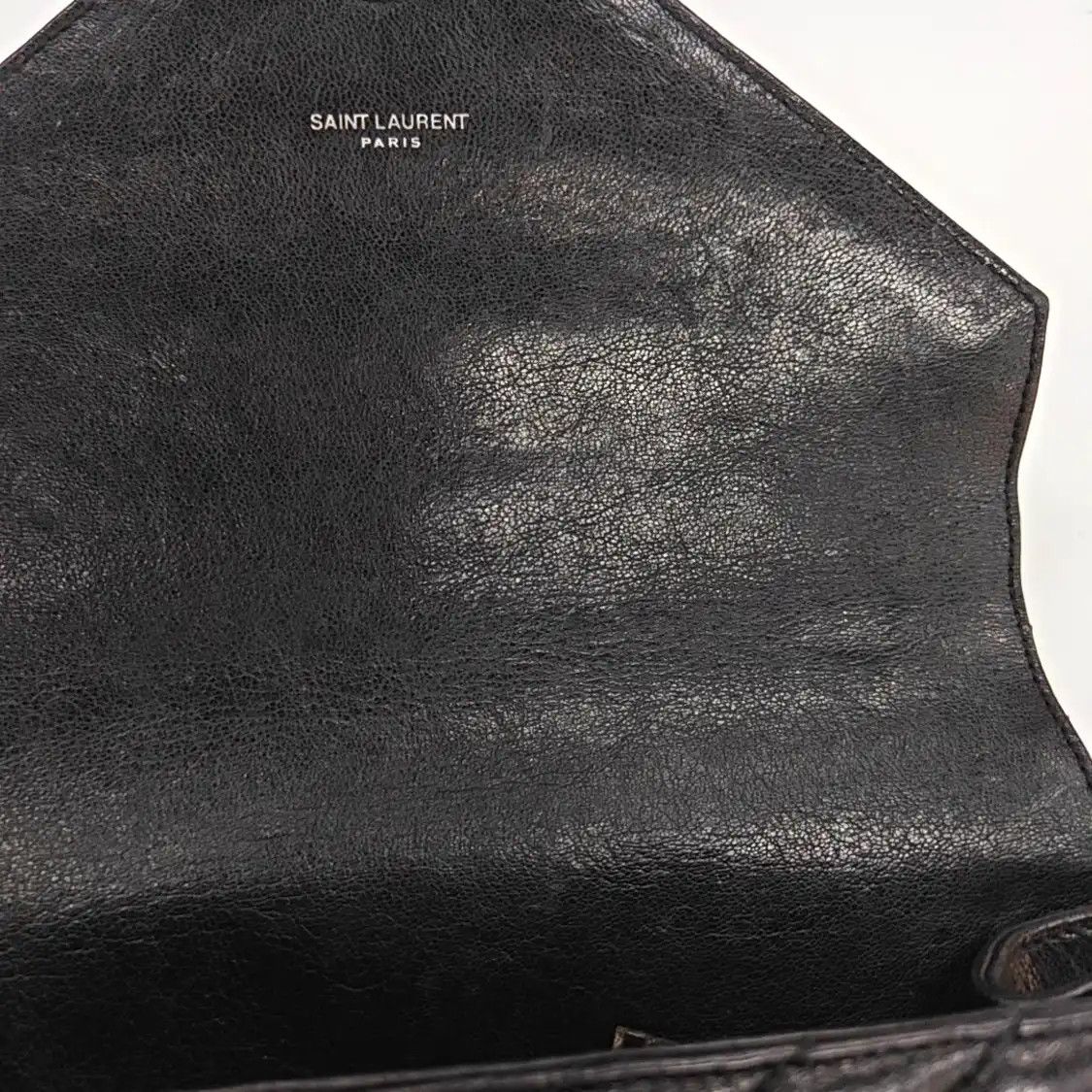 Saint Laurent Paris Saint Laurent Paris YSL COLLEGE Medium black sheepskin quilted Vshoulder bag cro Size ONE SIZE - 9 Thumbnail