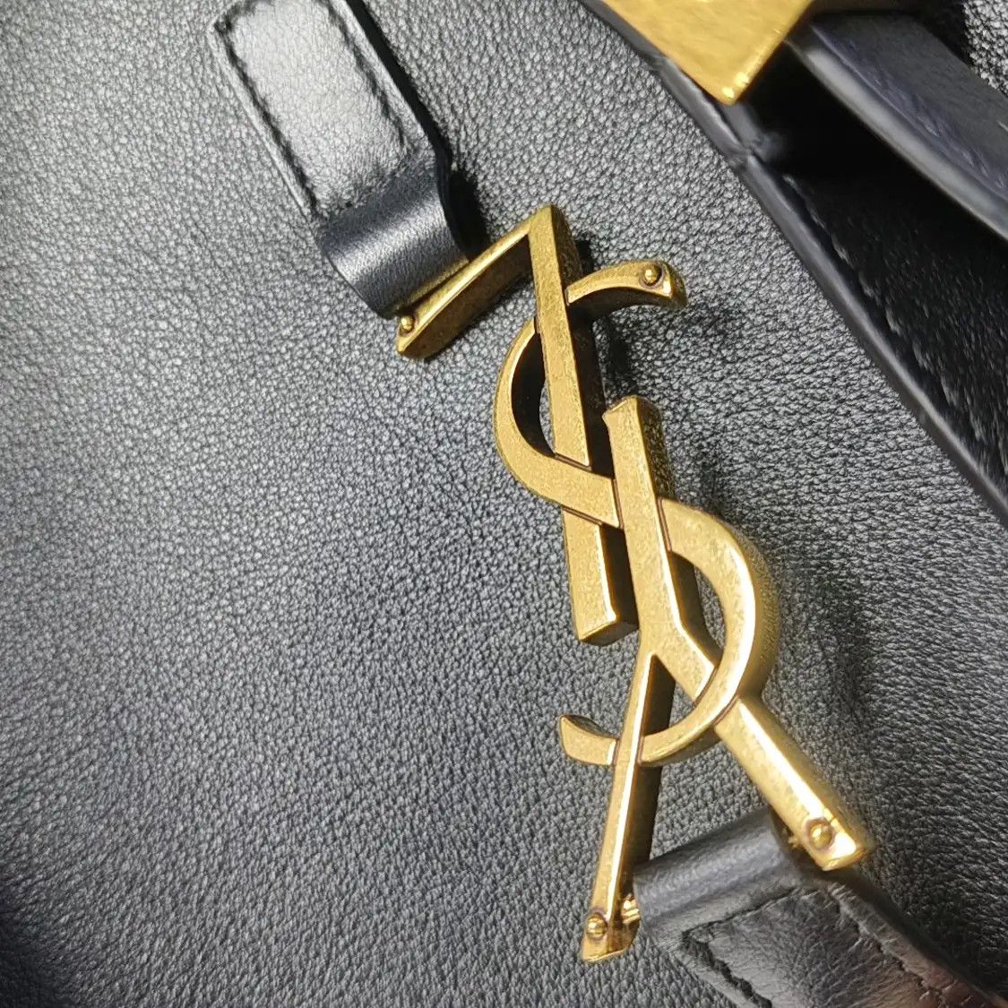 Saint Laurent Paris Saint Laurent Paris YSL LE 5 à 7 Large black cowhide leather shoulder bag should Size ONE SIZE - 10 Thumbnail